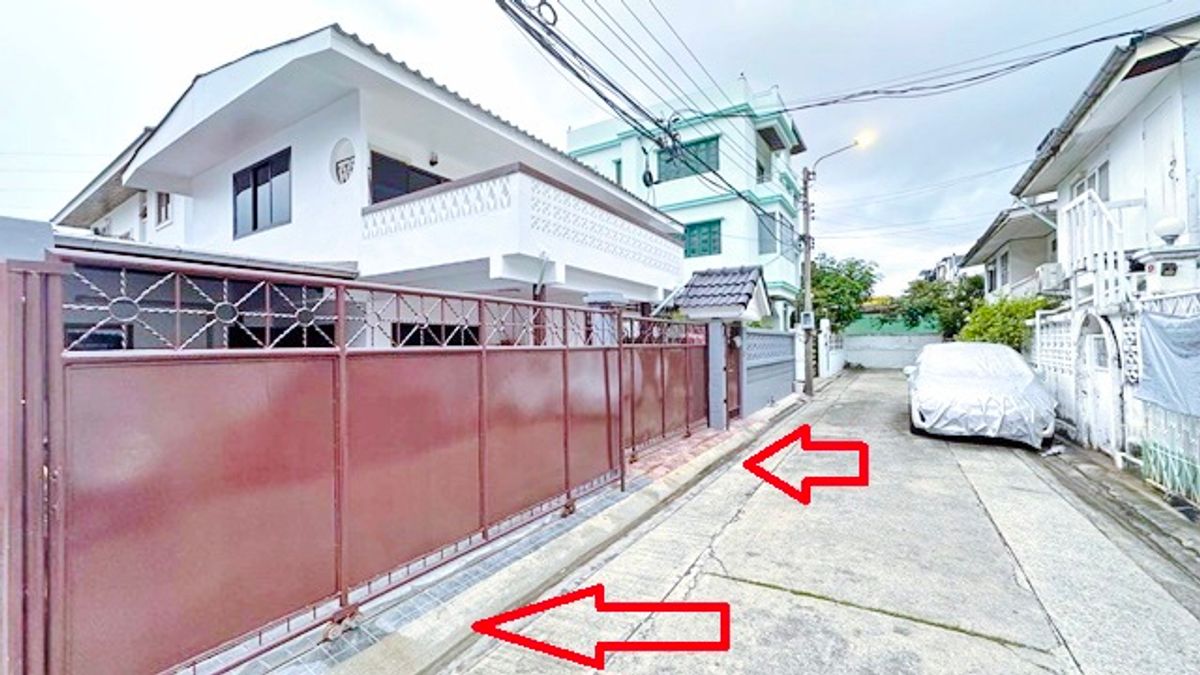 ให้เช่าบ้านรัชดา ห้วยขวาง : MRT ห้วยขวาง 699ม ไม่เคยอยู่ รัชดา คฤหาสน์ 2 ชั้น ใกล้7-11 20เมตร 3-4นอน 3ปีมีครั้ง เหม่งจ๋าย ประชาราษฏร์บำเพ็ญ12-19 3แอร์