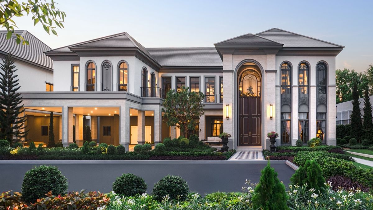 ขายบ้านพัฒนาการ ศรีนครินทร์ : 📍THE PALAZZO กรุงเทพกรีฑา 📍คฤหาสน์หรูกว่า 1,000 ตร.เมตร นัดเข้าชมส่วนตัว Call. 094-9619545 (หลิน)☎️