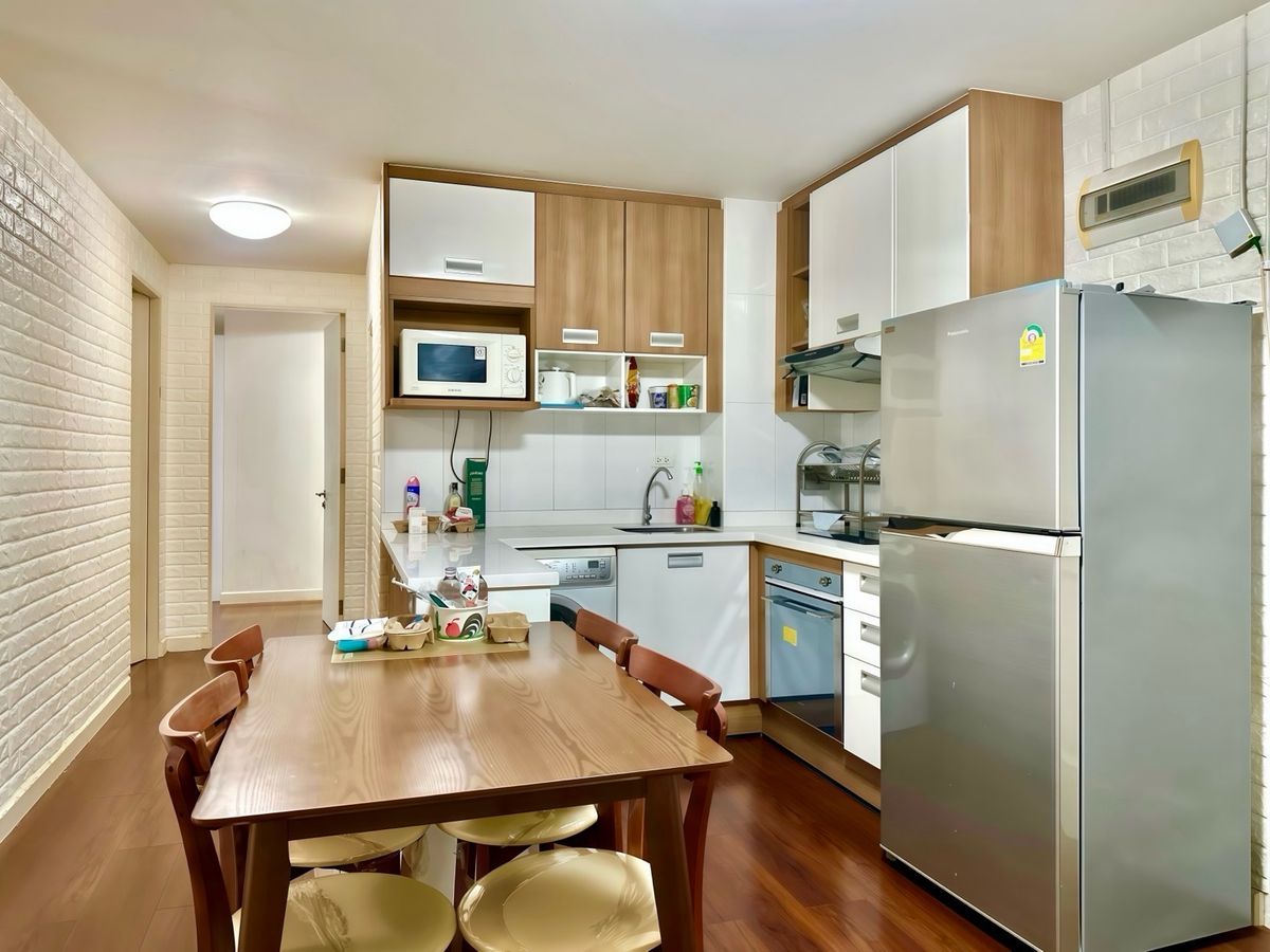 For SaleCondoSukhumvit, Asoke, Thonglor : Condo for sale in the heart of Thonglor, 2 bedrooms, 2 bathrooms, corner room