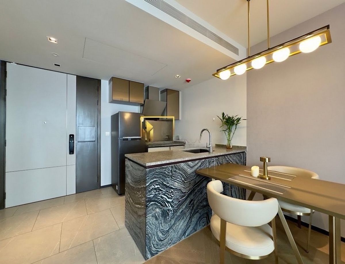 For RentCondoSukhumvit, Asoke, Thonglor : The built -in room is very beautiful. Rent 1 bedroom, 1 bathroom, The Reserve 61 Hideaway.