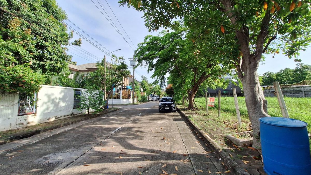 ขายที่ดินบางนา แบริ่ง ลาซาล : ขาย ที่ดินเปล่าถมแล้ว กฤษดานคร 21 บางนา - ตราด กม. 6.5 ใกล้ Mega บางนา สนามบินสุวรรณภูมิ 158.8 ตร.วา