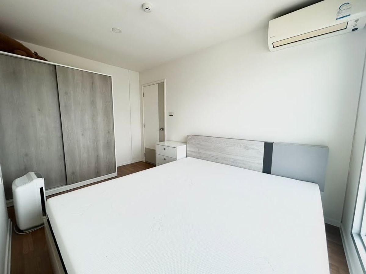 For SaleCondoKasetsart, Ratchayothin : (Code AM1787) The Selek Ted-Ngamwongwan, excellent location in the center of the city, near the mall, market and university. Convenient to travel to BTS, Kasetsart University Station for only 3 minutes.