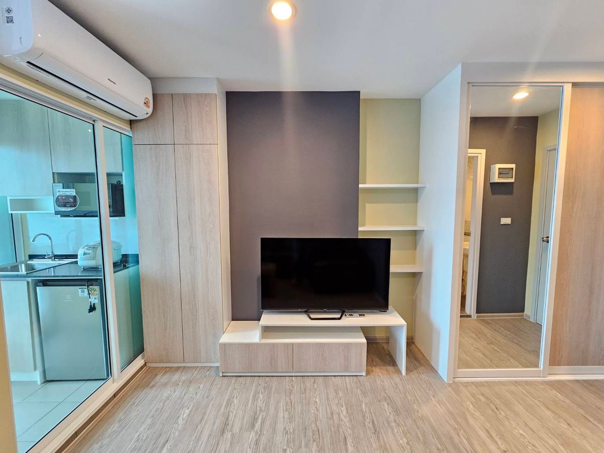 For RentCondoBangna, Bearing, Lasalle : Beautiful room, just finished, 1 bedroom rental, 1 bathroom, Regent Home Bangna