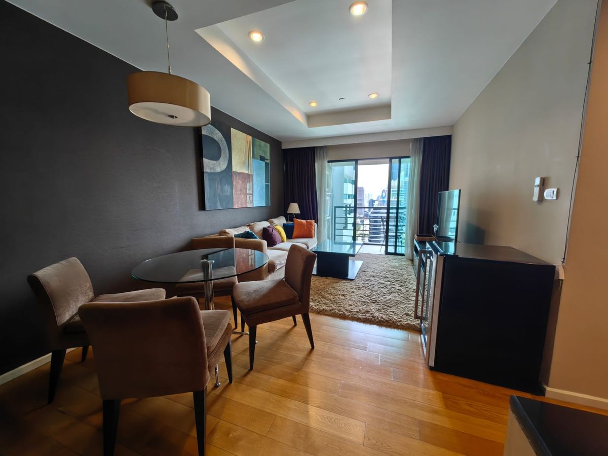 For RentCondoSathorn, Narathiwat : Sathorn Gardens 2 bedrooms, 2 bathrooms | Size 78 sq.m. high floor city view