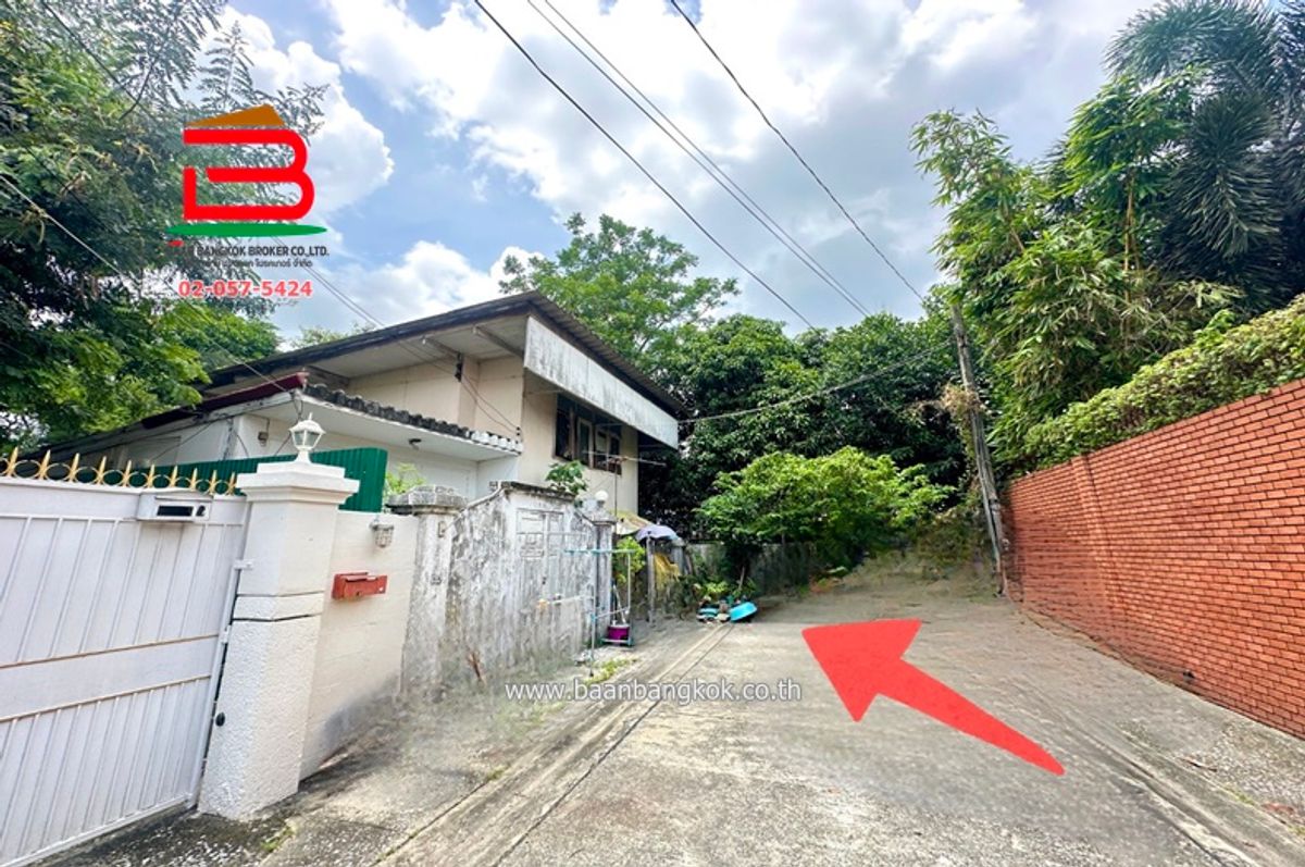 ขายที่ดินราชเทวี พญาไท : ที่ดิน ซอยสายลม 2 (ซอยพหลโยธิน 8) เนื้อที่ 42.8 ตร.ว (ใกล้กสทช., สโมสรทหารบก) ถนนพหลโยธิน แขวงสามเสนใน เขตพญาไท กรุงเทพมหานคร