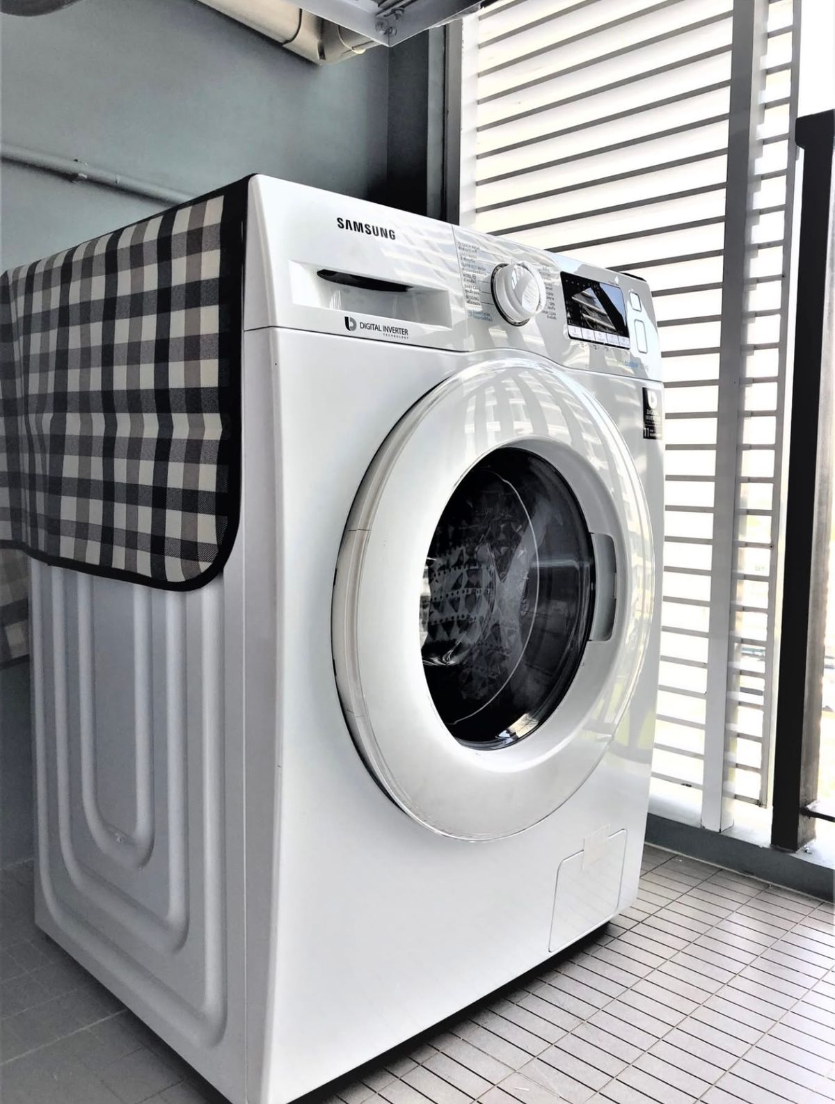 ให้เช่าคอนโดลาดพร้าว เซ็นทรัลลาดพร้าว : ให้เช่า ✨ The Saint Residences ✨ เฟอร์นิเจอร์ และ เครื่องใช้ไฟฟ้าครบ ใกล้ BTS 