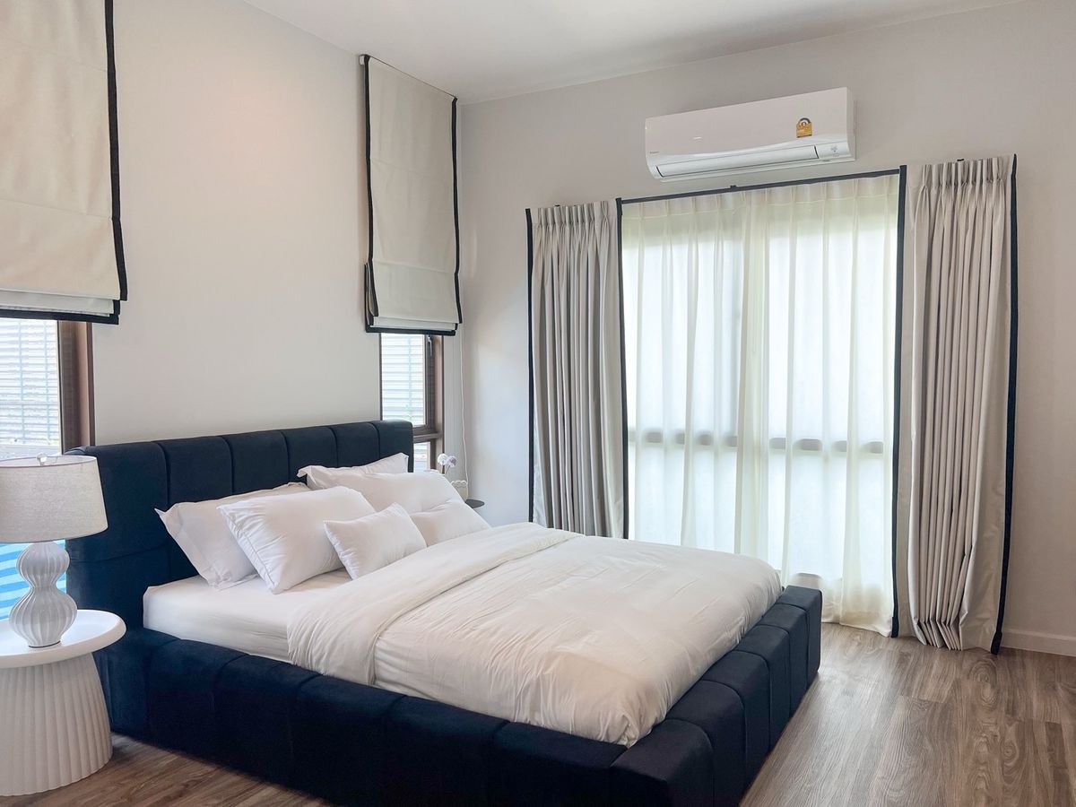 บ้านพัฒนาการ ศรีนครินทร์ : 📢👇 บ้านเดี่ยว แปลงมุม หันหน้าทิศใต้ โครงการบุราสิริ กรุงเทพกรีฑา ใกล้โรงเรียนนานาชาติไบรท์ตัน และเวลลิงตัน เดินทางสะดวกได้หลายเส้นทาง