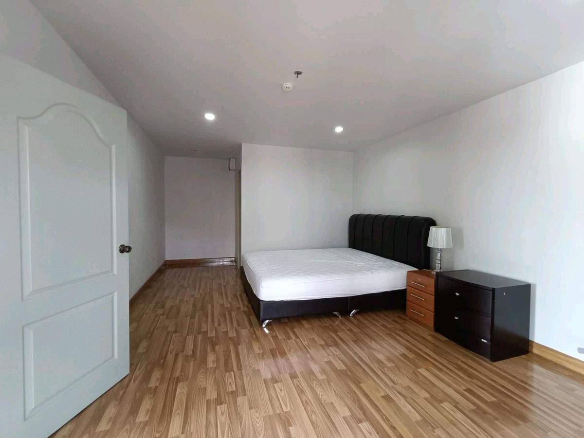 For SaleCondoChokchai 4, Ladprao 71, Ladprao 48, : Large room, corner room 62 sq.m., only 2.7 million baht