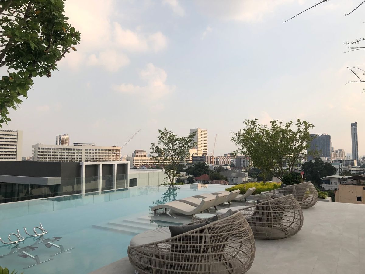 For SaleCondoLadprao, Central Ladprao : Urgent sale ✨ Atmoz Ladprao 15 ✨ Fully furnished and equipped with electrical appliances, near MRT Lat Phrao