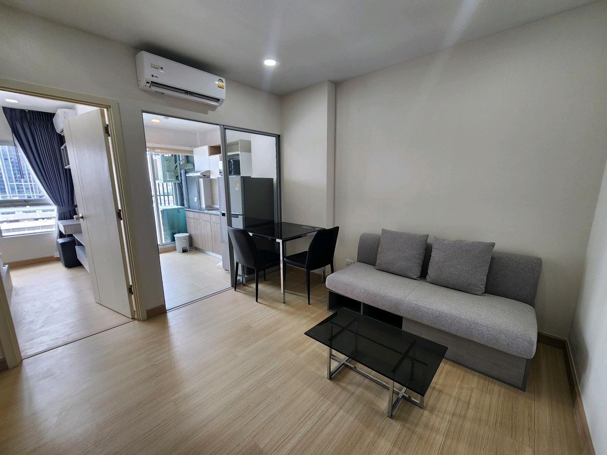 For RentCondoSamut Prakan,Samrong : Condo for rent Supalai Veranda Sukhumvit 117 Make an appointment to view the room 👉line: @pfbkk