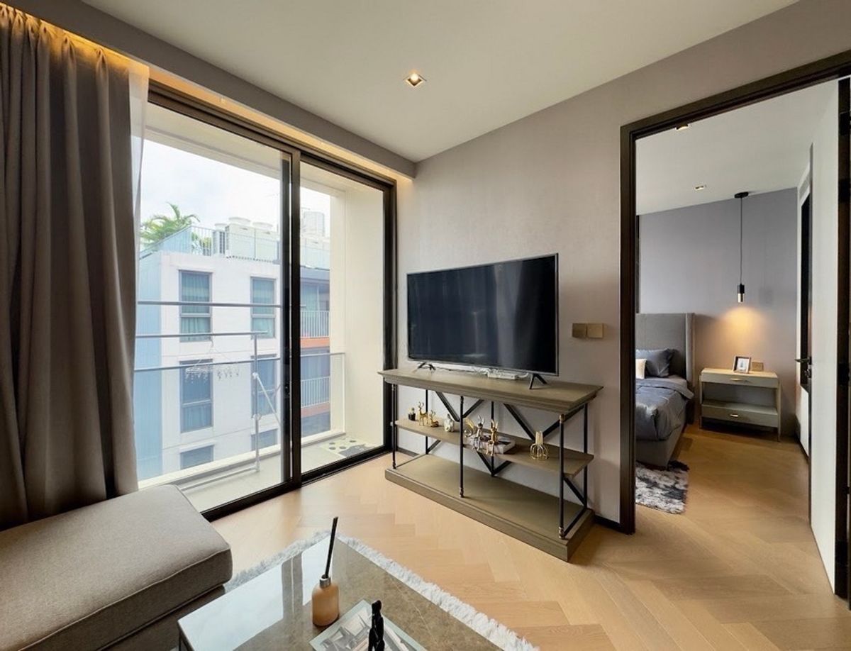 For RentCondoSukhumvit, Asoke, Thonglor : The built -in room is very beautiful. Rent 1 bedroom, 1 bathroom, The Reserve 61 Hideaway.