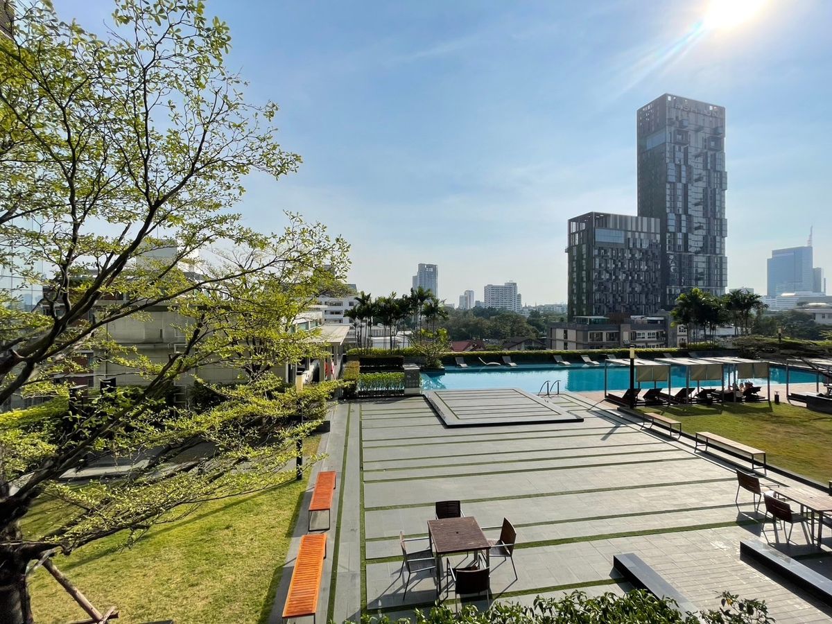 For SaleCondoSukhumvit, Asoke, Thonglor : 🌟 Beautiful room! Siri at Sukhumvit 2B2B, Thonglor location, walking to BTS only 11.2 million 📞 Contact: 089-857-8865