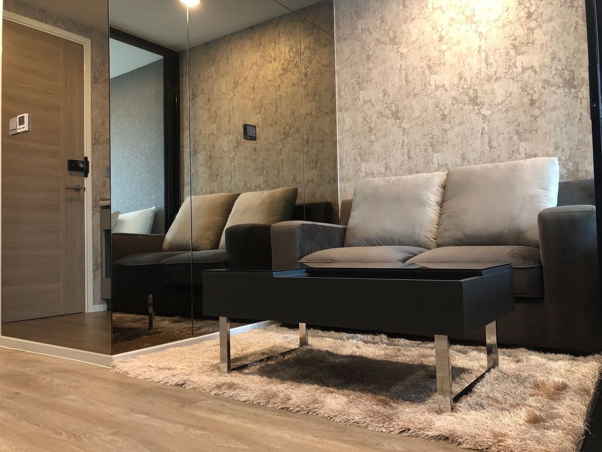 For SaleCondoLadprao, Central Ladprao : Urgent sale ✨ Atmoz Ladprao 15 ✨ Fully furnished and equipped with electrical appliances, near MRT Lat Phrao