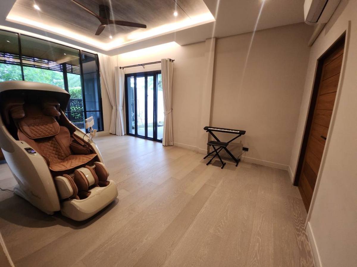 ให้เช่าบ้านบางนา แบริ่ง ลาซาล : 28/02/2026, ที่สุดแห่งบ้านหรู 5 ห้องนอน ใน The City บางนา! 
Luxury 5-Bedroom Home in The City Bangna – Your Dream Awaits!