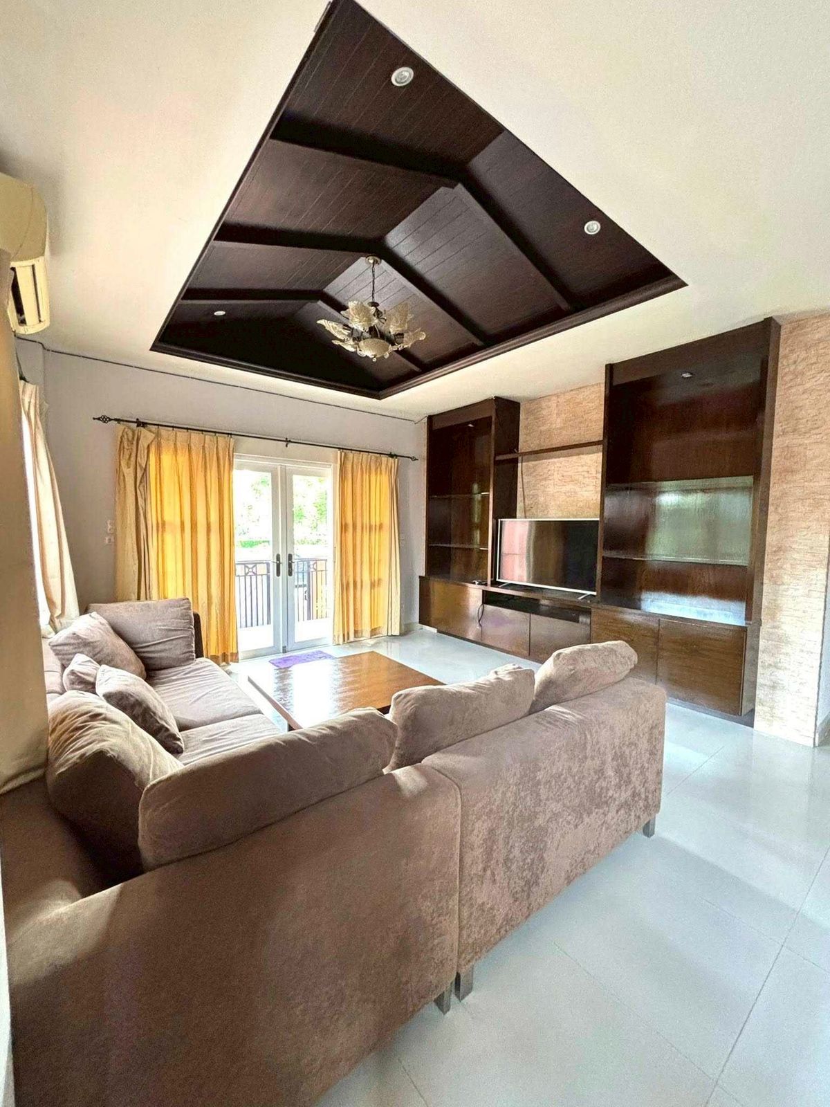 ให้เช่าบ้านพัฒนาการ ศรีนครินทร์ : ให้เช่าบ้านกรองทอง วิลล่าพาร์ค กรุงเทพกรีฑา 7 