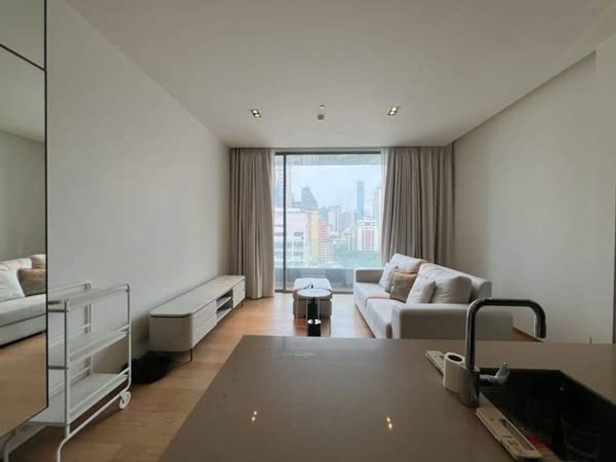 For RentCondoSilom, Saladaeng, Bangrak : Condo for Rent Saladaeng One