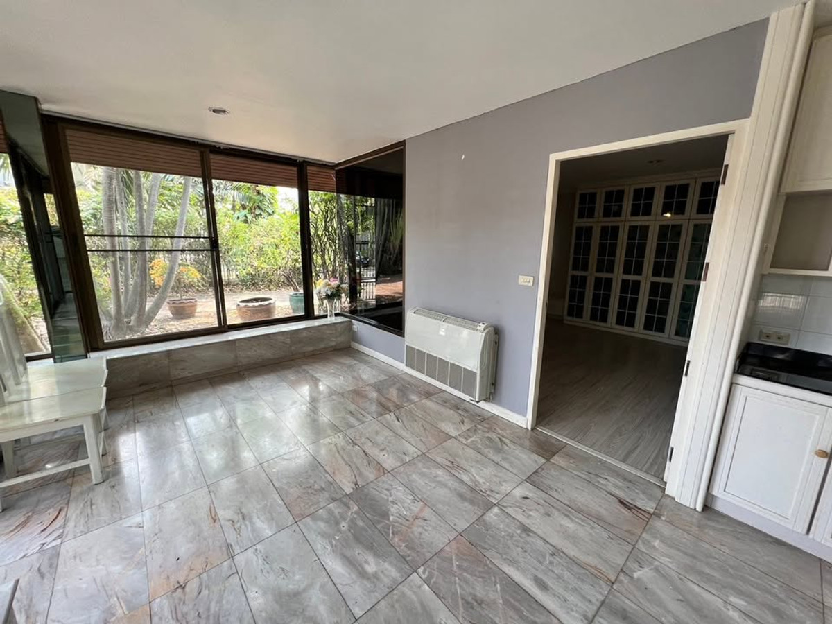 ให้เช่าบ้านแจ้งวัฒนะ เมืองทอง : จะเตรียม ให้สวยงาม เรียบร้อย ก่อนเข้าอยู่ 100% บ้านเดี่ยว ตกแต่งด้วยหินอ่อน 4ห้องนอน ในเมืองทองธานี