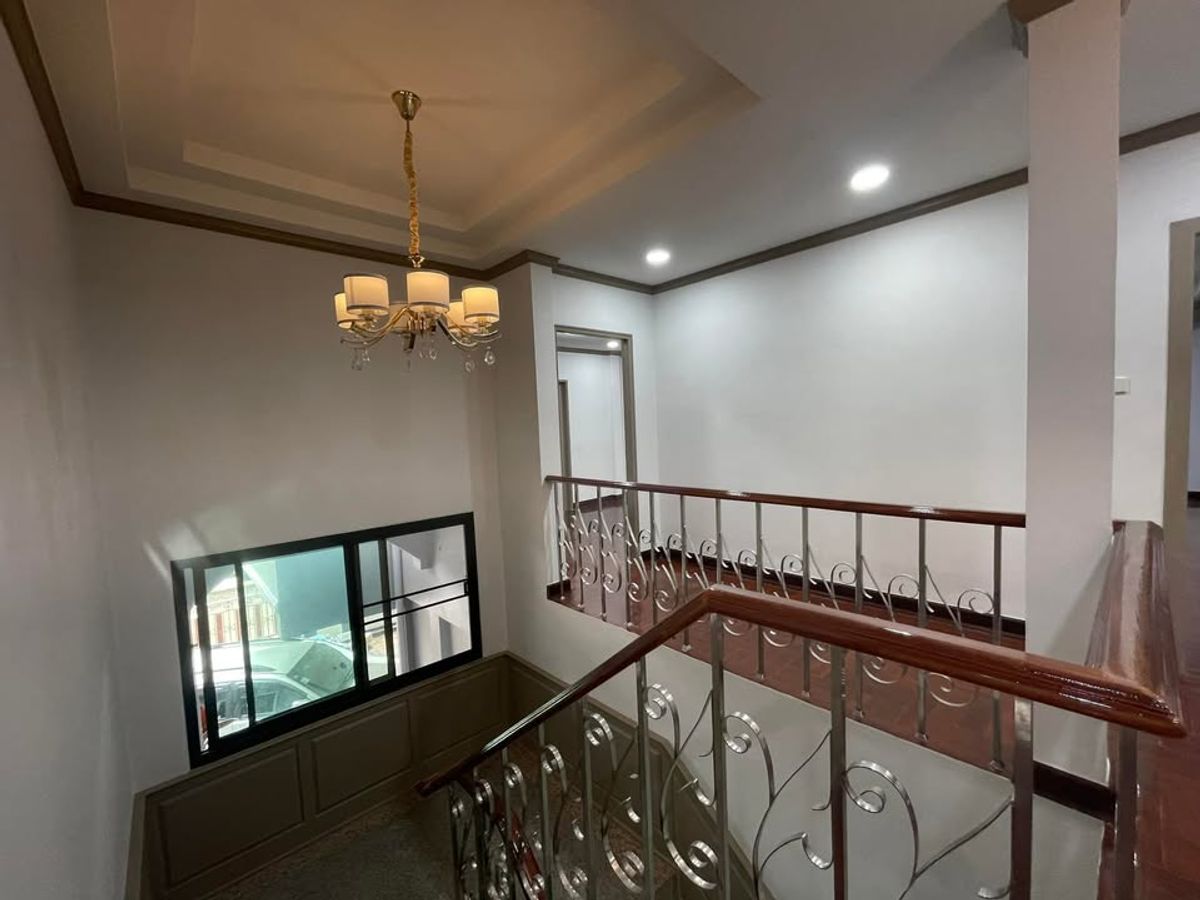 For SaleHouseSamut Prakan,Samrong : Preecha Village Srinakarin–Nam Daeng, spacious detached house with large usable area