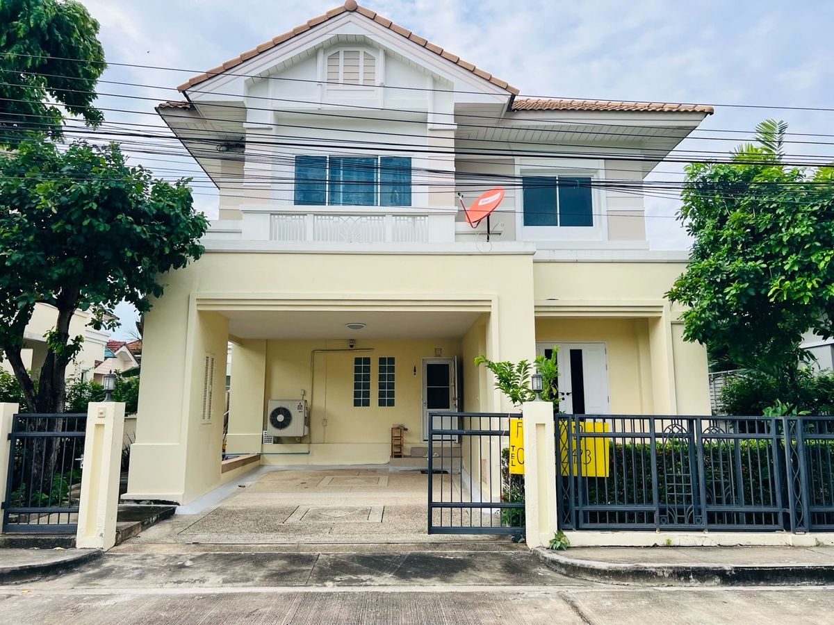 ให้เช่าบ้านลาดกระบัง สุวรรณภูมิ : ให้เช่าบ้านเดี่ยว 2 ชั้น  3 ห้องนอน 3 ห้องน้ำ
หมู่บ้านเพอร์เฟค เพลส สุขุมวิท 77 - สุวรรณภูมิ เฟส 3 
พร้อมเฟอร์ + เครื่องใช้ไฟฟ้า
#พร้อมเข้าอยู่ทันที
┏━━━━━━━━━━━━━━━━━┓
เดือนละ 35,000.- (รวมส่วนกลาง)
แรกเข้า ประกัน 2 เดือน มัดจำ 1 เดือน
┗━━━━━━━━━━━━━━━━━