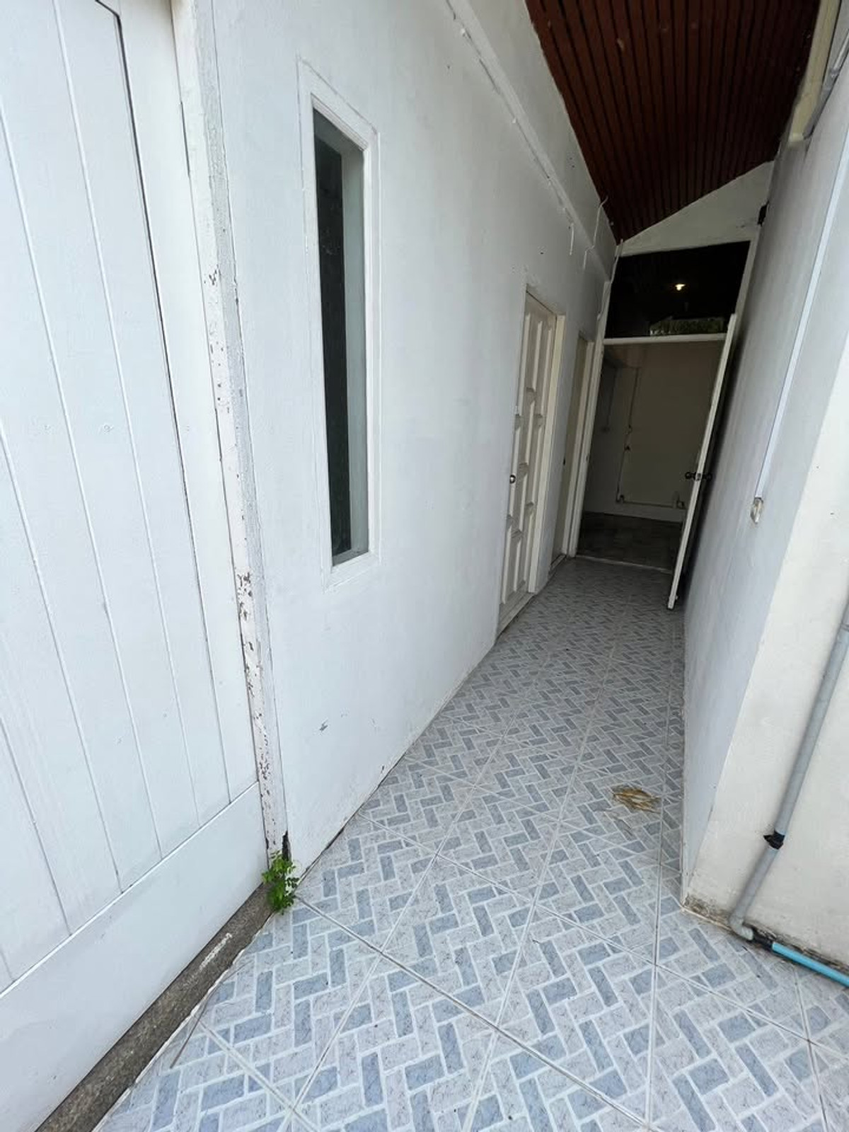 ให้เช่าบ้านแจ้งวัฒนะ เมืองทอง : จะเตรียม ให้สวยงาม เรียบร้อย ก่อนเข้าอยู่ 100% บ้านเดี่ยว ตกแต่งด้วยหินอ่อน 4ห้องนอน ในเมืองทองธานี