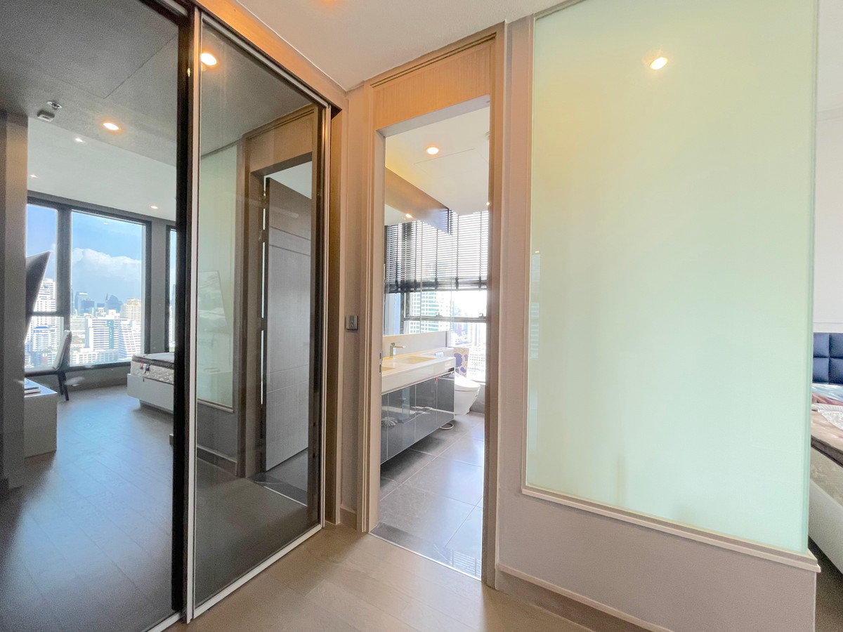 ขายคอนโดพระราม 9 เพชรบุรีตัดใหม่ RCA : 🔥 ขายด่วน 🔥  ถูกที่สุดในโครงการ  ห้องสวย ห้องมุม น่าอยู่มาก