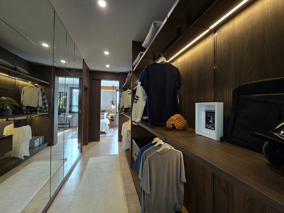 For SaleHousePhutthamonthon, Salaya : 𝑪𝑯𝑨𝑵𝑵 𝑻𝒉𝒆 𝑹𝒊𝒗𝒆𝒓𝒔𝒊𝒅𝒆 𝑩𝒐𝒓𝒐𝒎𝒓𝒂𝒕𝒄𝒉𝒂𝒄𝒉𝒐𝒏𝒏𝒂𝒏𝒊 𝑾𝒉𝒆𝒓𝒆 𝒕𝒓𝒂𝒏𝒒𝒖𝒊𝒍𝒊𝒕𝒚 𝒎𝒆𝒆𝒕𝒔 𝒕𝒊𝒎𝒆𝒍𝒆𝒔𝒔 𝒍𝒖𝒙𝒖𝒓𝒚