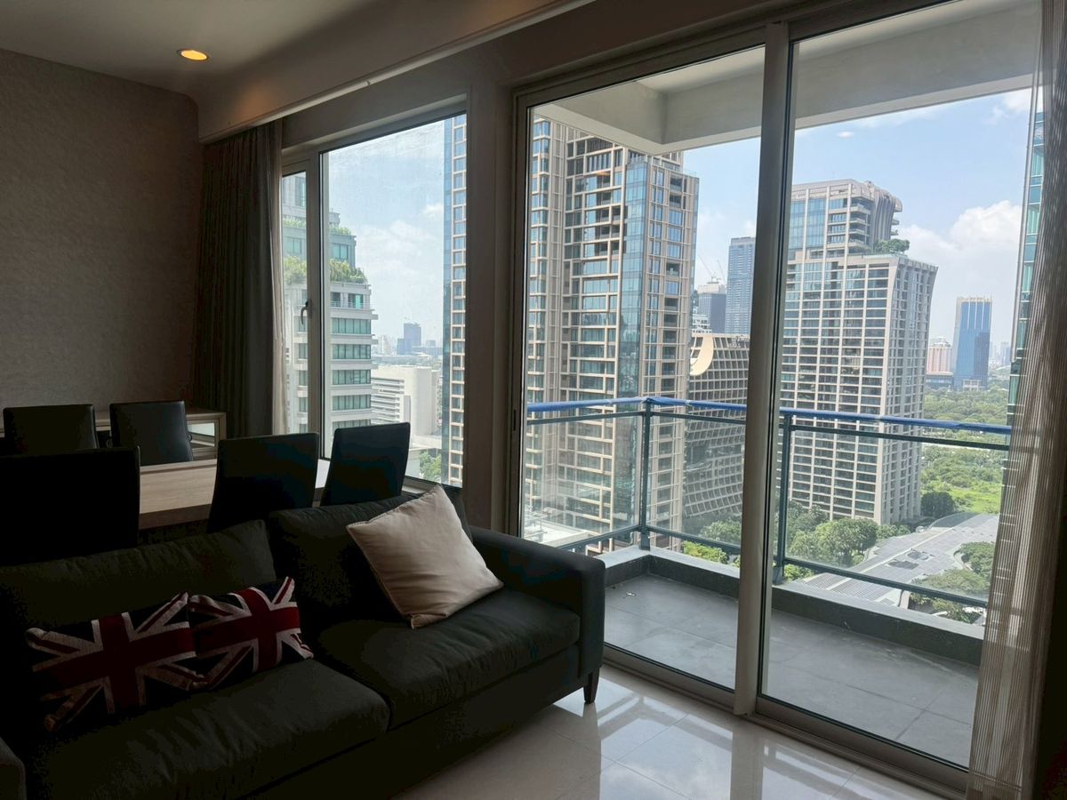 ให้เช่าคอนโดวิทยุ ชิดลม หลังสวน : LTH12810 - Condo for rent คอนโด ให้เช่า at Q Langsuan คิว หลังสวน Size 106 sqm. 2 beds 2 baths Near BTS Chidlom Station ONLY 90K/Month