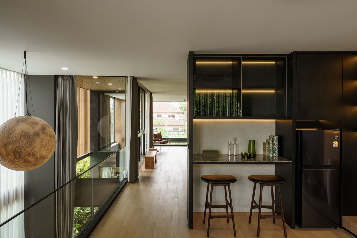 For SaleTownhomeLadprao101, Happy Land, The Mall Bang Kapi : 𝑨𝑹𝑩𝑶𝑹 𝑼𝑹𝑩𝑨𝑵 𝑳𝒂𝒅𝒑𝒓𝒂𝒐 𝑻𝒉𝒆 𝒍𝒂𝒔𝒕 𝒄𝒐𝒓𝒏𝒆𝒓 𝒉𝒐𝒖𝒔𝒆 🚈 𝑳𝒖𝒙𝒖𝒓𝒚 𝒉𝒐𝒖𝒔𝒆 𝒓𝒆𝒂𝒅𝒚 𝒕𝒐 𝒎𝒐𝒗𝒆 𝒊𝒏 𝑵𝒆𝒂𝒓 𝒍𝒆𝒂𝒅𝒊𝒏𝒈 𝒊𝒏𝒕𝒆𝒓𝒏𝒂𝒕𝒊𝒐𝒏𝒂𝒍 𝒔𝒄𝒉𝒐𝒐𝒍𝒔, 𝒐𝒏𝒍𝒚 𝟏𝟎 𝒎𝒊𝒏𝒖𝒕𝒆𝒔 𝑷𝒓𝒊𝒄𝒆 𝟑𝟗.𝟗 𝑴𝒃. 