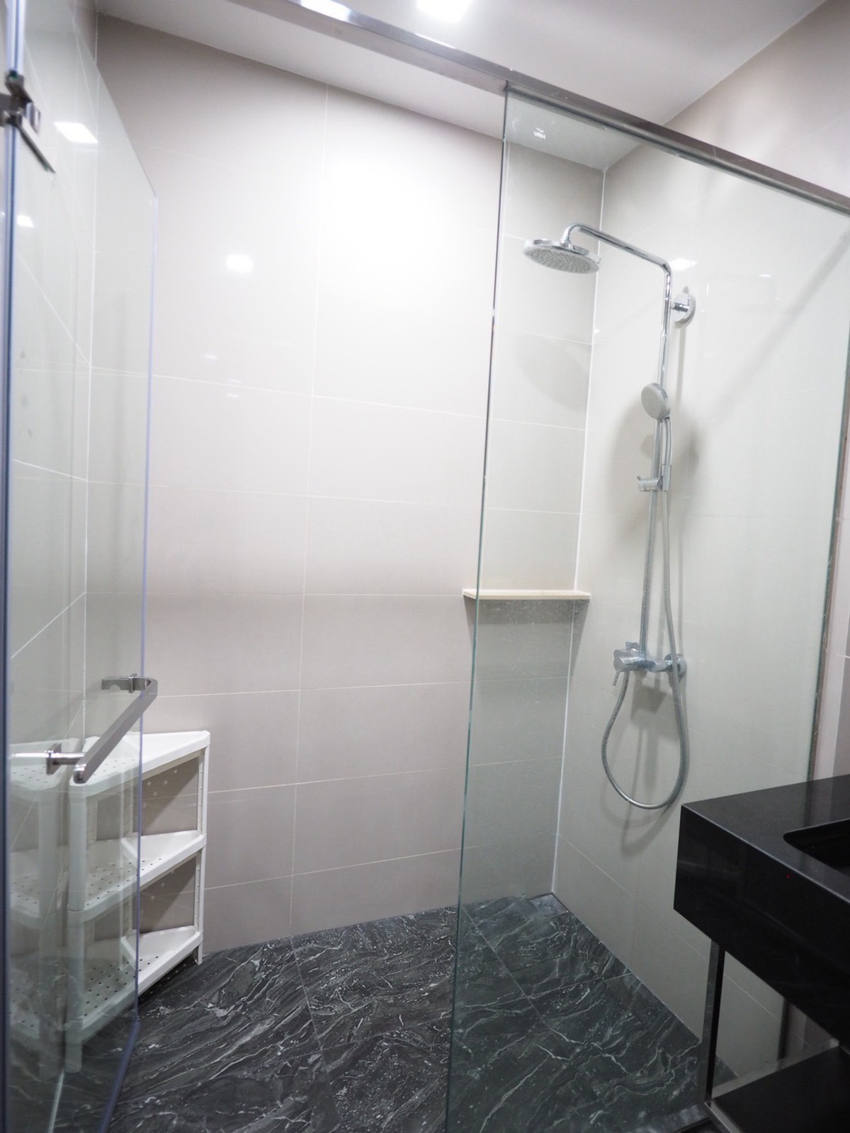 ให้เช่าคอนโดสุขุมวิท อโศก ทองหล่อ : ✨ GT15793 | คอนโด Edge Sukhumvit 23 เดินทางสะดวก ใกล้รถไฟฟ้าบีทีเอส มีรถรับส่ง เฟอร์นิเจอร์ครบ พร้อมอยู่