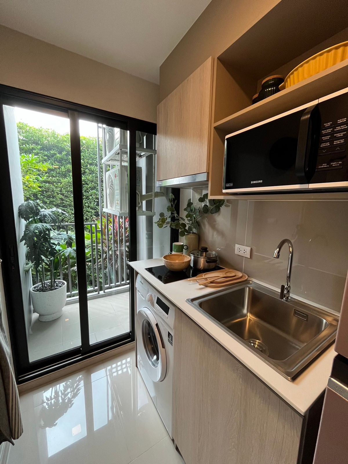 For SaleCondoPinklao, Charansanitwong : 🔥 Selling a special price down! New condo, resort style from Sansiri - Di Condo Kiri Pinklao 🔥 Start only 1.79 million baht! (Limited amount / price from the project directly)