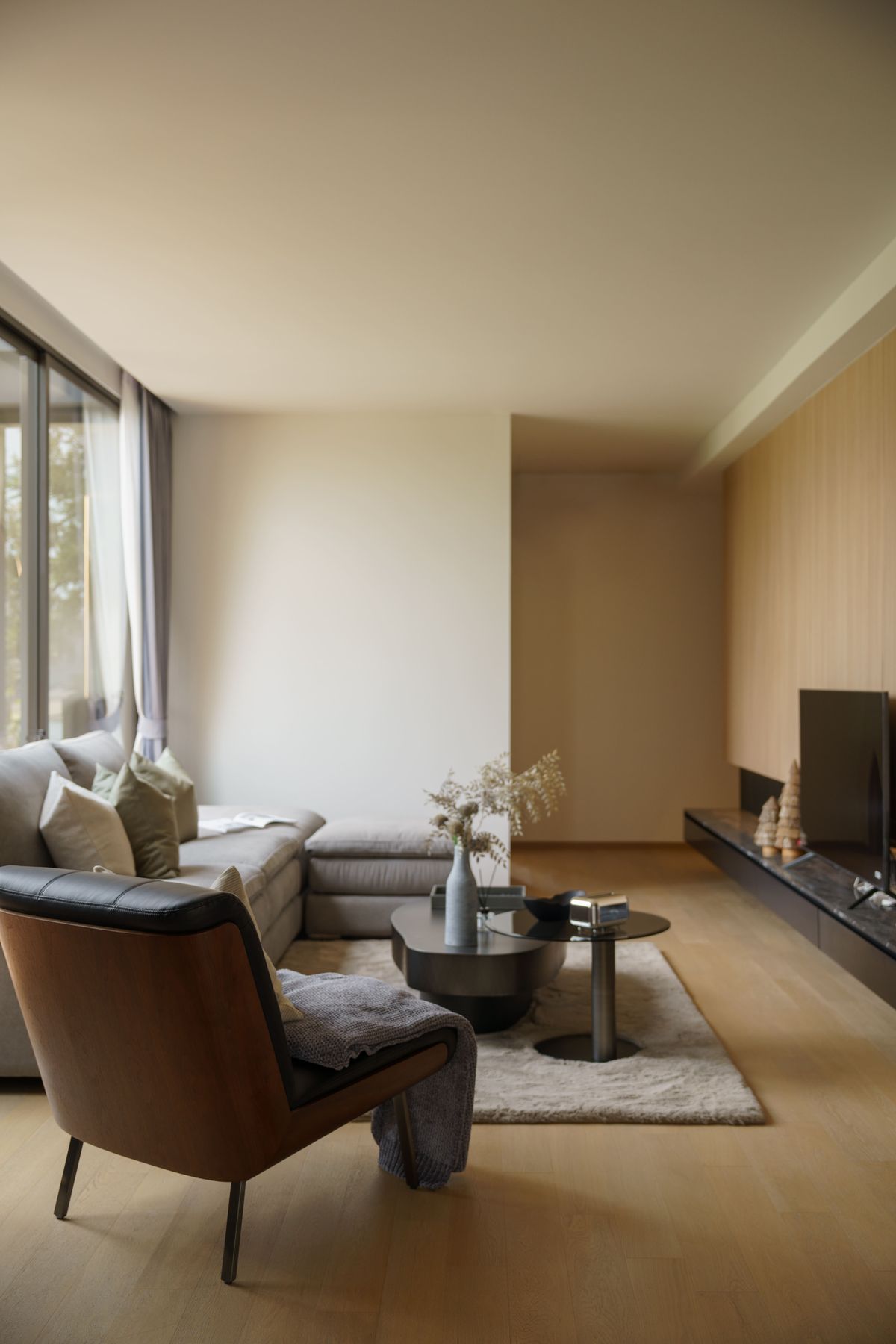 For SaleTownhomeLadprao101, Happy Land, The Mall Bang Kapi : 𝑨𝑹𝑩𝑶𝑹 𝑼𝑹𝑩𝑨𝑵 𝑳𝒂𝒅𝒑𝒓𝒂𝒐 𝑻𝒉𝒆 𝒍𝒂𝒔𝒕 𝒄𝒐𝒓𝒏𝒆𝒓 𝒉𝒐𝒖𝒔𝒆 🚈 𝑳𝒖𝒙𝒖𝒓𝒚 𝒉𝒐𝒖𝒔𝒆 𝒓𝒆𝒂𝒅𝒚 𝒕𝒐 𝒎𝒐𝒗𝒆 𝒊𝒏 𝑵𝒆𝒂𝒓 𝒍𝒆𝒂𝒅𝒊𝒏𝒈 𝒊𝒏𝒕𝒆𝒓𝒏𝒂𝒕𝒊𝒐𝒏𝒂𝒍 𝒔𝒄𝒉𝒐𝒐𝒍𝒔, 𝒐𝒏𝒍𝒚 𝟏𝟎 𝒎𝒊𝒏𝒖𝒕𝒆𝒔 𝑷𝒓𝒊𝒄𝒆 𝟑𝟗.𝟗 𝑴𝒃. 