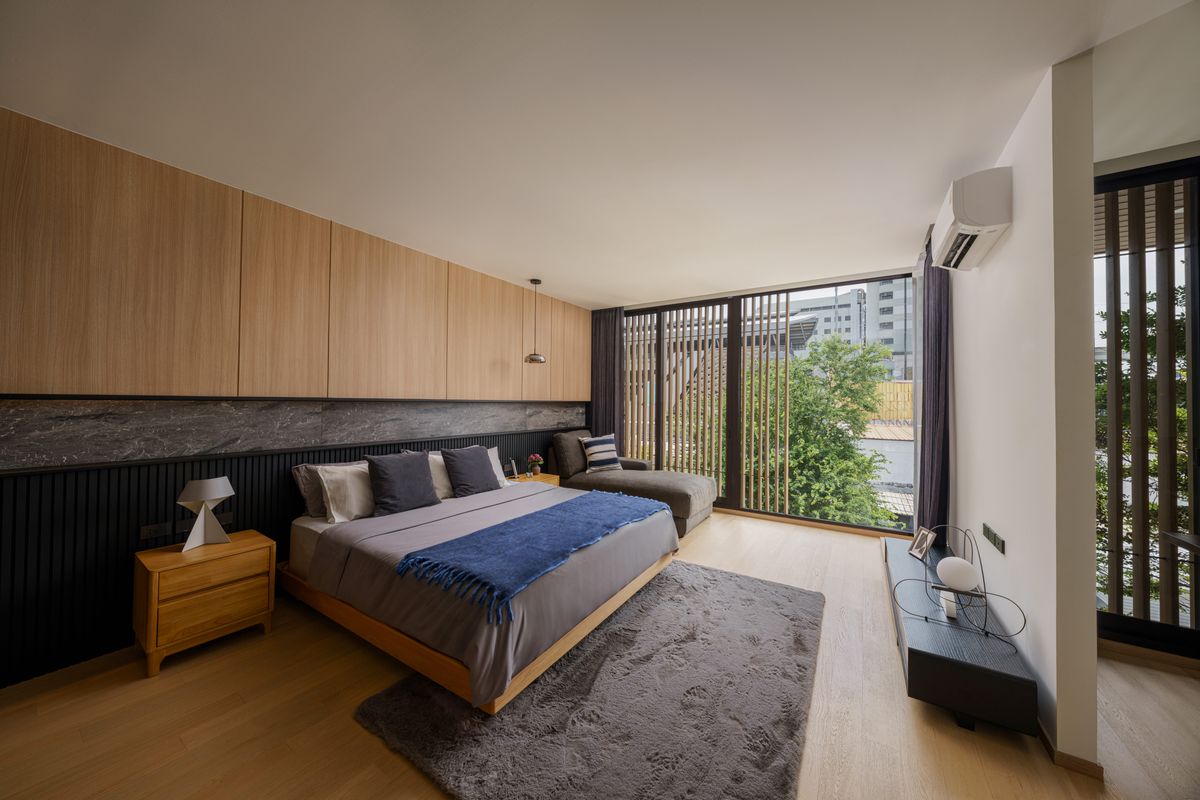 For SaleTownhomeLadprao101, Happy Land, The Mall Bang Kapi : 𝑨𝑹𝑩𝑶𝑹 𝑼𝑹𝑩𝑨𝑵 𝑳𝒂𝒅𝒑𝒓𝒂𝒐 𝑻𝒉𝒆 𝒍𝒂𝒔𝒕 𝒄𝒐𝒓𝒏𝒆𝒓 𝒉𝒐𝒖𝒔𝒆 🚈 𝑳𝒖𝒙𝒖𝒓𝒚 𝒉𝒐𝒖𝒔𝒆 𝒓𝒆𝒂𝒅𝒚 𝒕𝒐 𝒎𝒐𝒗𝒆 𝒊𝒏 𝑵𝒆𝒂𝒓 𝒍𝒆𝒂𝒅𝒊𝒏𝒈 𝒊𝒏𝒕𝒆𝒓𝒏𝒂𝒕𝒊𝒐𝒏𝒂𝒍 𝒔𝒄𝒉𝒐𝒐𝒍𝒔, 𝒐𝒏𝒍𝒚 𝟏𝟎 𝒎𝒊𝒏𝒖𝒕𝒆𝒔 𝑷𝒓𝒊𝒄𝒆 𝟑𝟗.𝟗 𝑴𝒃. 