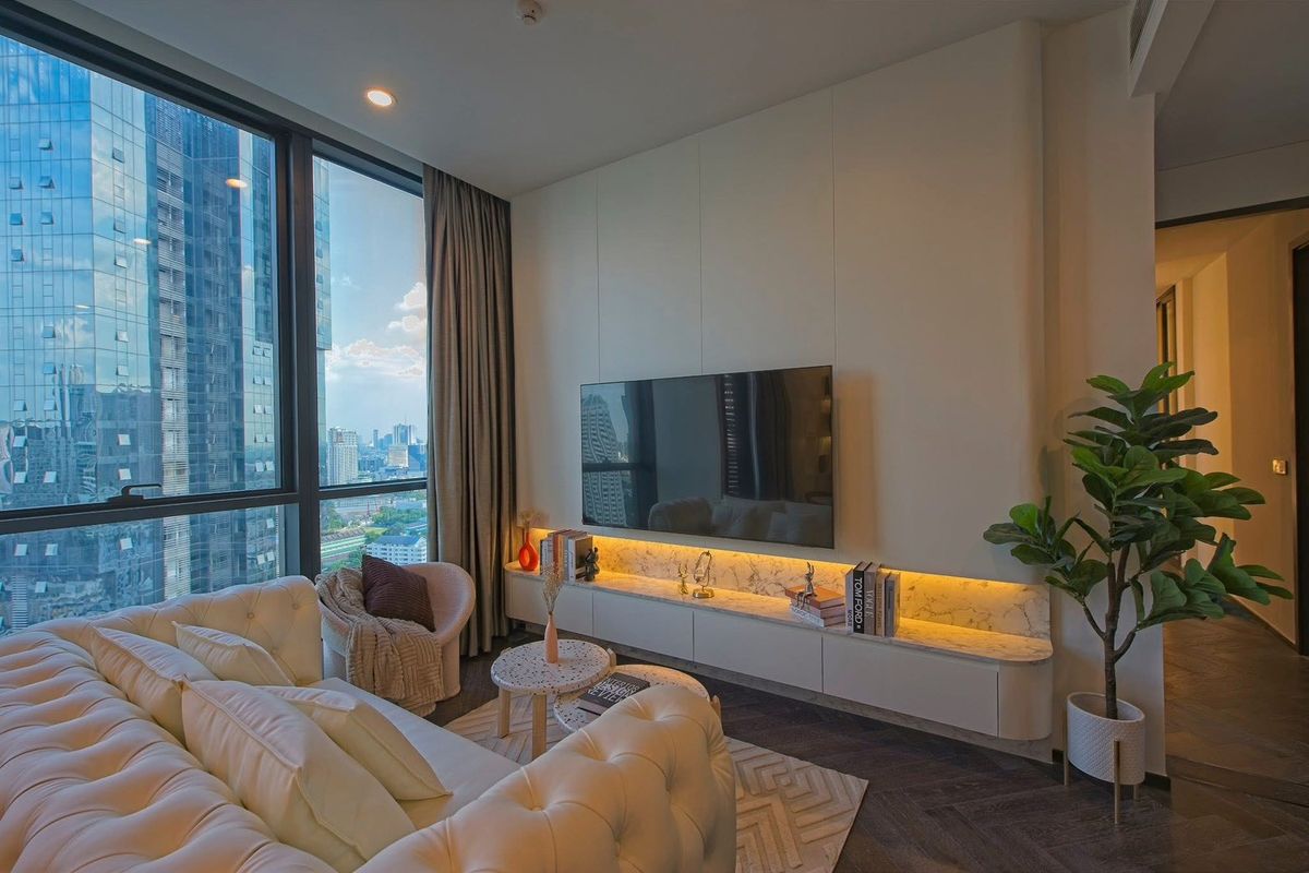 คอนโดสุขุมวิท อโศก ทองหล่อ : ● The ESSE Sukhumvit 36 ● Sale: 26MB Rent: 100k | 77 sq.m | 2 Bedrooms 2 Bathroom | Fully furnished
