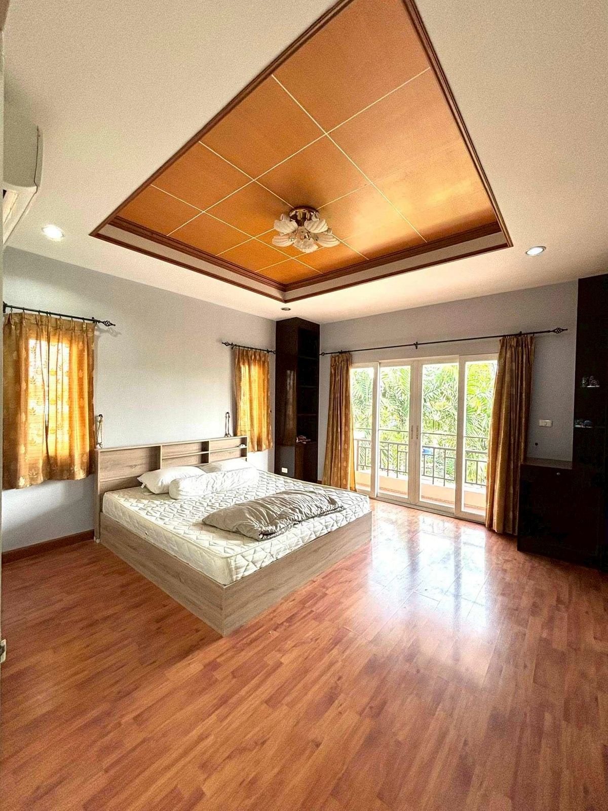 ให้เช่าบ้านพัฒนาการ ศรีนครินทร์ : ให้เช่าบ้านกรองทอง วิลล่าพาร์ค กรุงเทพกรีฑา 7 