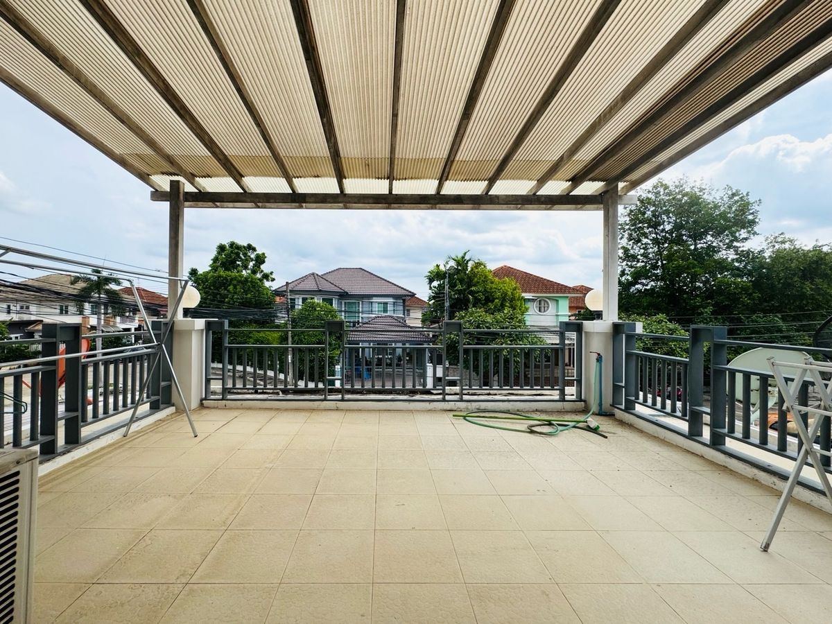 For SaleHouseRama5, Ratchapruek, Bangkruai : Chuan Chuen Pinklao Project, big house, good location, road in front of the house, 12 meters wide