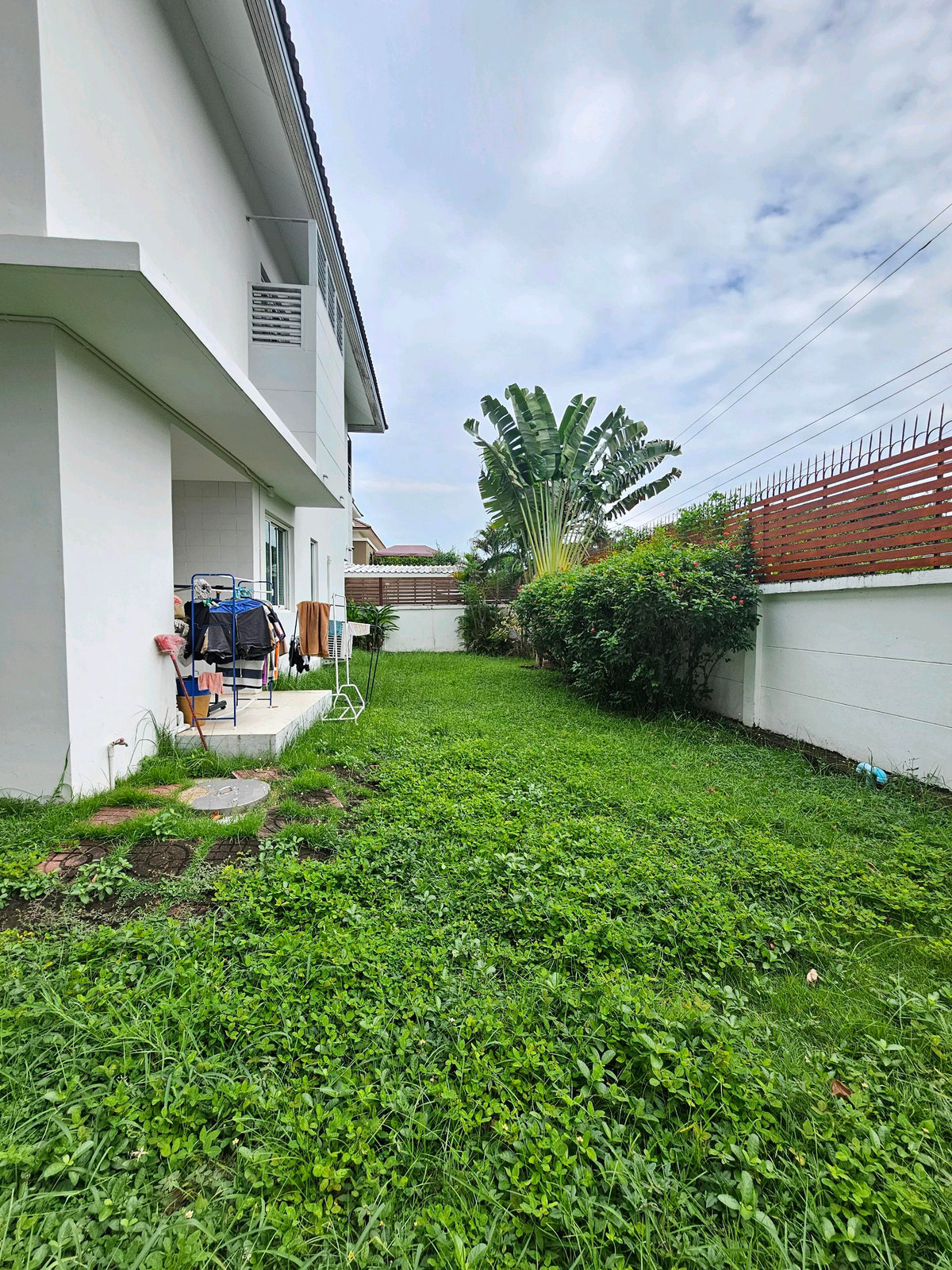 ขายบ้านพัฒนาการ ศรีนครินทร์ : 🏡 ขายบ้านเดี่ยว หมู่บ้านวิลล่า อะคาเดีย ศรีนครินทร์ Villa Acadia Srinakarin 98.2 ตร.วา | 3 ห้องนอน 3 ห้องน้ำ + ห้องแม่บ้านแยกพร้อมห้องน้ำ