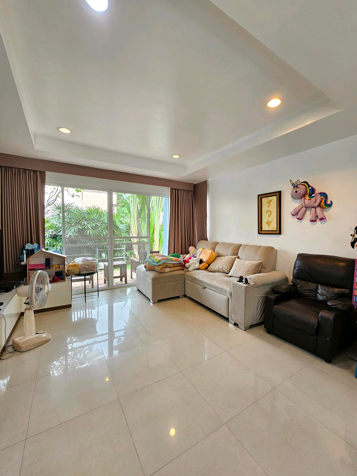 ขายบ้านพัฒนาการ ศรีนครินทร์ : 🏡 ขายบ้านเดี่ยว หมู่บ้านวิลล่า อะคาเดีย ศรีนครินทร์ Villa Acadia Srinakarin 98.2 ตร.วา | 3 ห้องนอน 3 ห้องน้ำ + ห้องแม่บ้านแยกพร้อมห้องน้ำ