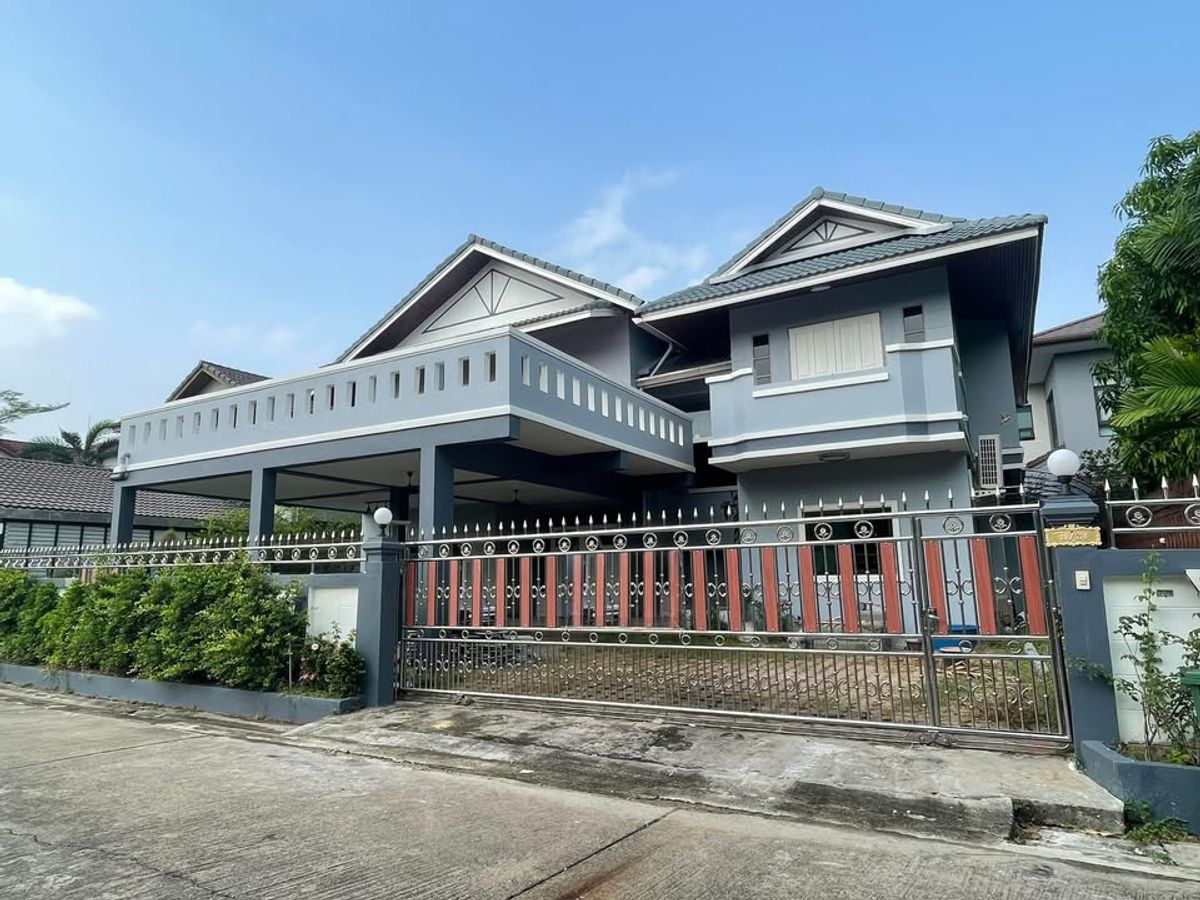 For SaleHouseSamut Prakan,Samrong : Preecha Village Srinakarin–Nam Daeng, spacious detached house with large usable area