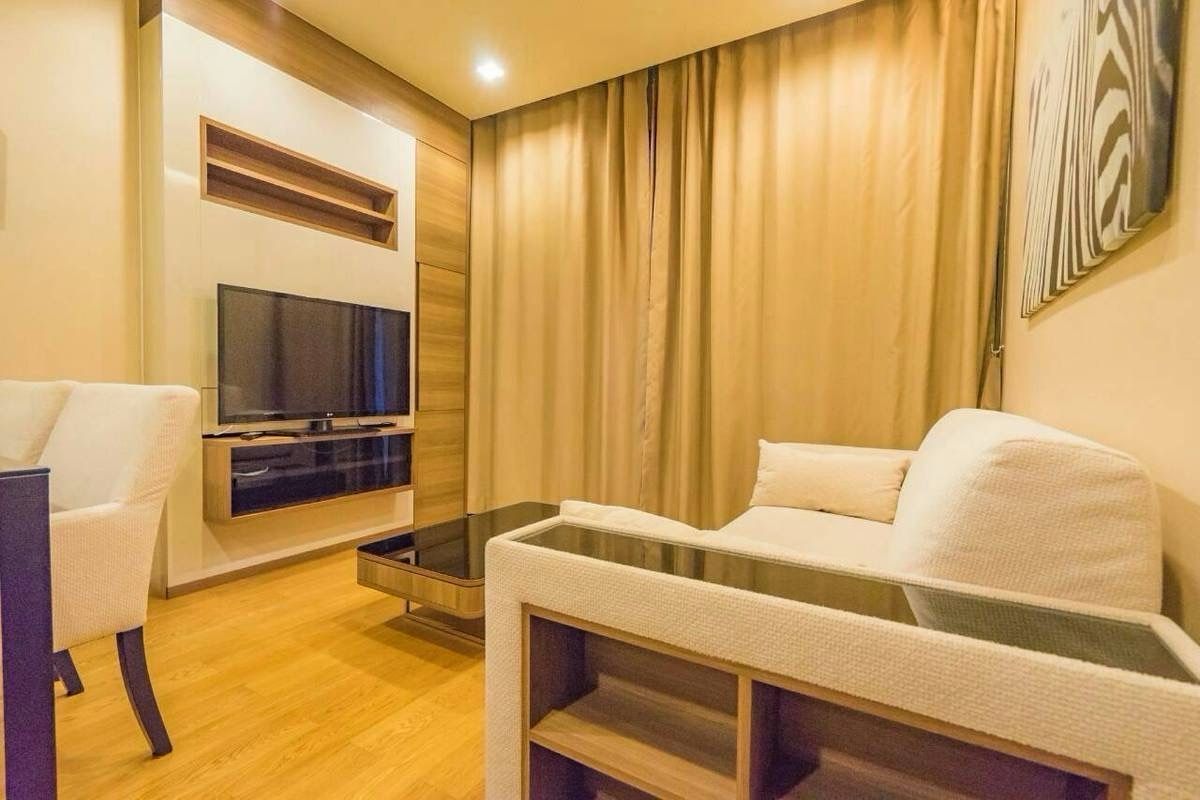 ให้เช่าคอนโดสาทร นราธิวาส : For Rent The Address Sathorn 