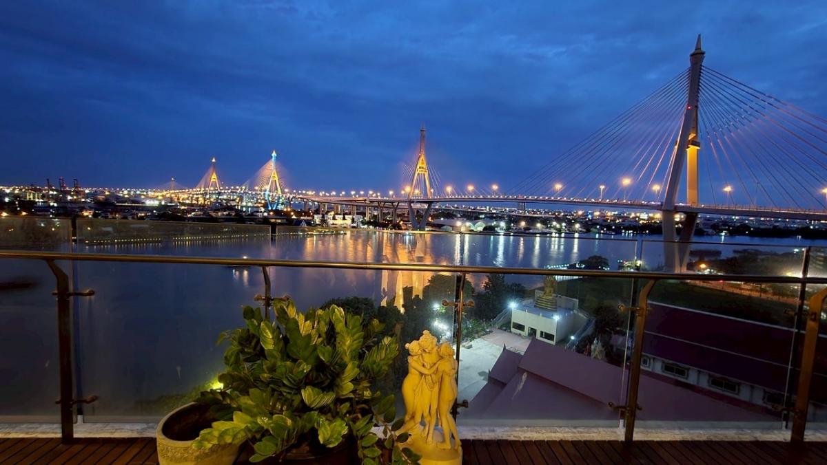 ให้เช่าคอนโดพระราม 3 สาธุประดิษฐ์ : Best Room – Fully Furnished | Ready to Move In | The Pano Rama III - 3 Bed | 4 Bath | 222 Sq.m.- Panorama View – River & Cityscape- Modern Luxury Style with Premium Materials- Floor 11 | Wide Open Space with Breathtaking View- Location: The Pano Rama 