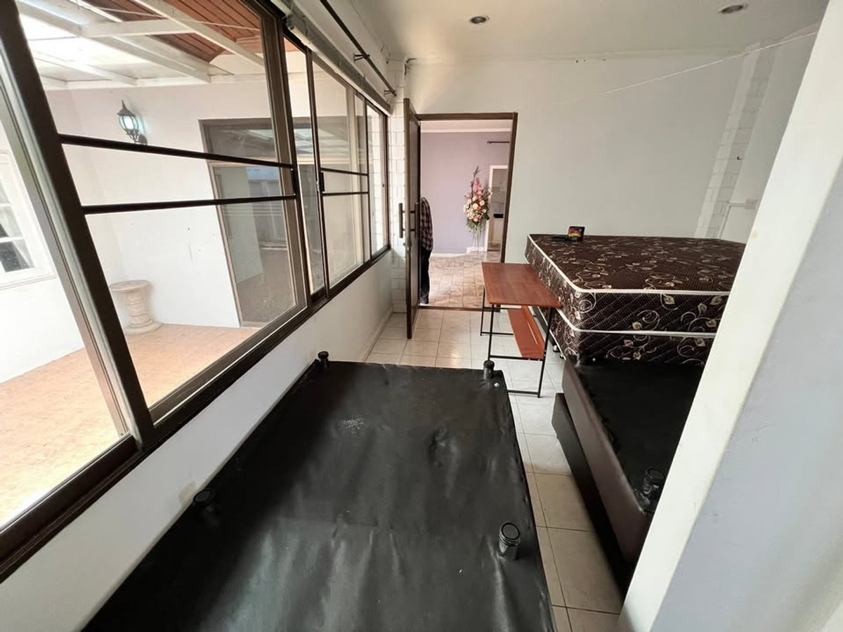 ให้เช่าบ้านแจ้งวัฒนะ เมืองทอง : จะเตรียม ให้สวยงาม เรียบร้อย ก่อนเข้าอยู่ 100% บ้านเดี่ยว ตกแต่งด้วยหินอ่อน 4ห้องนอน ในเมืองทองธานี