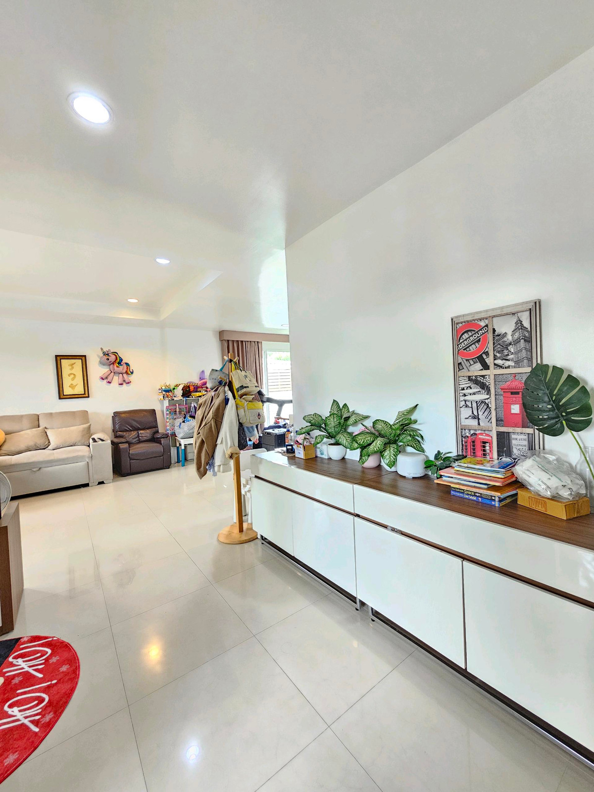 ขายบ้านพัฒนาการ ศรีนครินทร์ : 🏡 ขายบ้านเดี่ยว หมู่บ้านวิลล่า อะคาเดีย ศรีนครินทร์ Villa Acadia Srinakarin 98.2 ตร.วา | 3 ห้องนอน 3 ห้องน้ำ + ห้องแม่บ้านแยกพร้อมห้องน้ำ