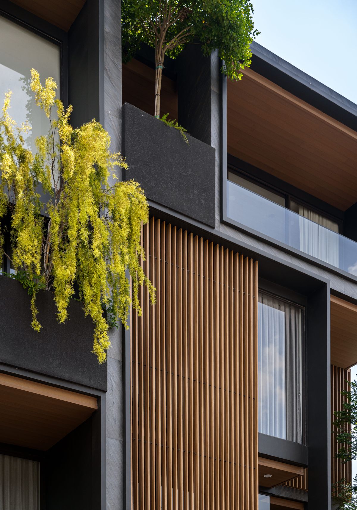 For SaleTownhomeLadprao101, Happy Land, The Mall Bang Kapi : 𝑨𝑹𝑩𝑶𝑹 𝑼𝑹𝑩𝑨𝑵 𝑳𝒂𝒅𝒑𝒓𝒂𝒐 𝑻𝒉𝒆 𝒍𝒂𝒔𝒕 𝒄𝒐𝒓𝒏𝒆𝒓 𝒉𝒐𝒖𝒔𝒆 🚈 𝑳𝒖𝒙𝒖𝒓𝒚 𝒉𝒐𝒖𝒔𝒆 𝒓𝒆𝒂𝒅𝒚 𝒕𝒐 𝒎𝒐𝒗𝒆 𝒊𝒏 𝑵𝒆𝒂𝒓 𝒍𝒆𝒂𝒅𝒊𝒏𝒈 𝒊𝒏𝒕𝒆𝒓𝒏𝒂𝒕𝒊𝒐𝒏𝒂𝒍 𝒔𝒄𝒉𝒐𝒐𝒍𝒔, 𝒐𝒏𝒍𝒚 𝟏𝟎 𝒎𝒊𝒏𝒖𝒕𝒆𝒔 𝑷𝒓𝒊𝒄𝒆 𝟑𝟗.𝟗 𝑴𝒃. 