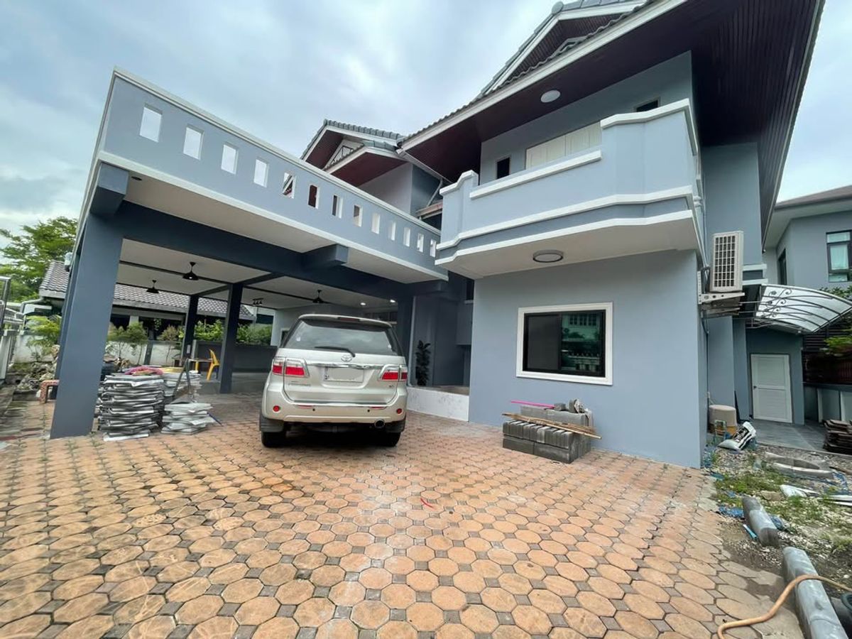 For SaleHouseSamut Prakan,Samrong : Preecha Village Srinakarin–Nam Daeng, spacious detached house with large usable area