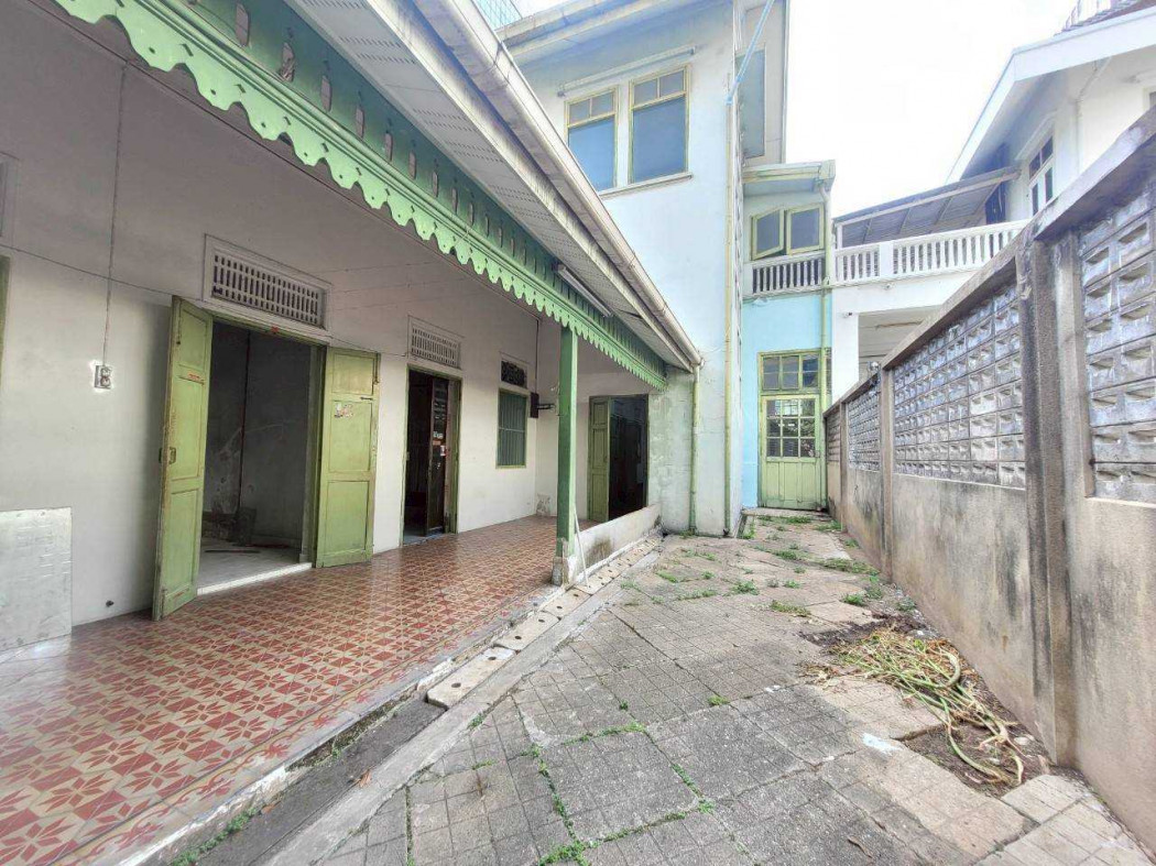 ให้เช่าบ้านสีลม ศาลาแดง บางรัก : ให้เช่า บ้านเดี่ยว Green Wooden House 478 ตรม 1 งาน 11 ตรว ใกล้ BRT สาทร