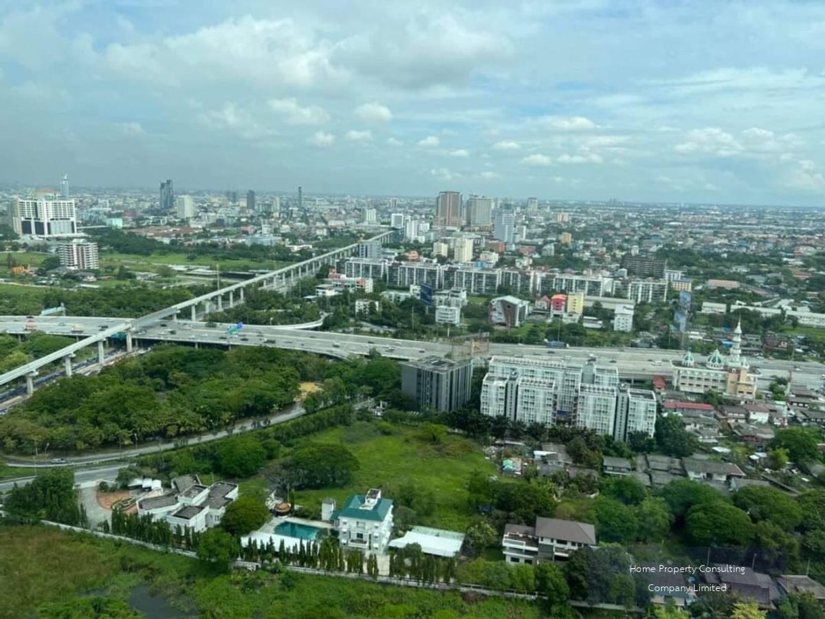 ขายคอนโดพัฒนาการ ศรีนครินทร์ : ขายคอนโด Rich Park @ Triple Station ศรีนครินทร์ (วิวชั้นสูง ชั้น 37) 📍 ใกล้แอร์พอร์ตลิงค์หัวหมาก & รถไฟฟ้าสายสีเหลือง