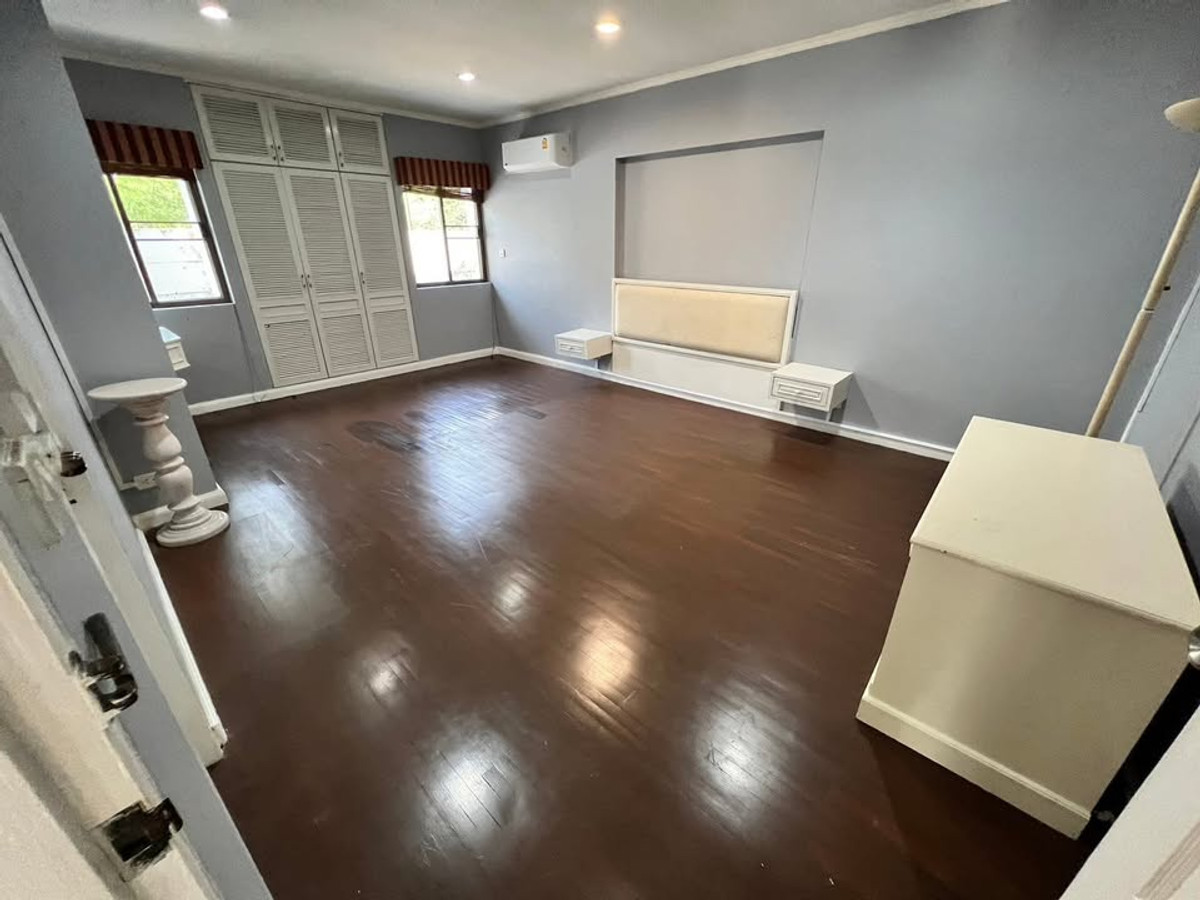 ให้เช่าบ้านแจ้งวัฒนะ เมืองทอง : จะเตรียม ให้สวยงาม เรียบร้อย ก่อนเข้าอยู่ 100% บ้านเดี่ยว ตกแต่งด้วยหินอ่อน 4ห้องนอน ในเมืองทองธานี