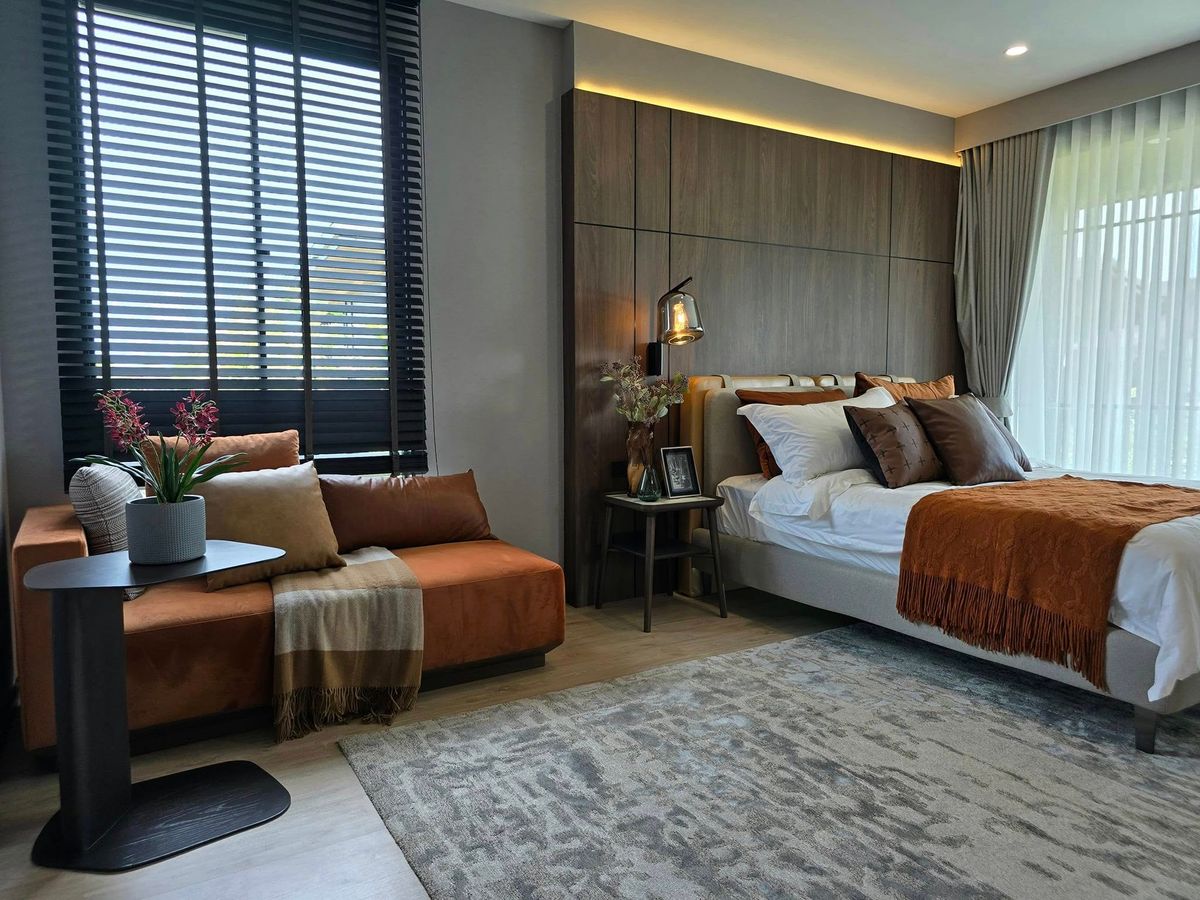 For SaleHousePhutthamonthon, Salaya : 𝑪𝑯𝑨𝑵𝑵 𝑻𝒉𝒆 𝑹𝒊𝒗𝒆𝒓𝒔𝒊𝒅𝒆 𝑩𝒐𝒓𝒐𝒎𝒓𝒂𝒕𝒄𝒉𝒂𝒄𝒉𝒐𝒏𝒏𝒂𝒏𝒊 𝑾𝒉𝒆𝒓𝒆 𝒕𝒓𝒂𝒏𝒒𝒖𝒊𝒍𝒊𝒕𝒚 𝒎𝒆𝒆𝒕𝒔 𝒕𝒊𝒎𝒆𝒍𝒆𝒔𝒔 𝒍𝒖𝒙𝒖𝒓𝒚