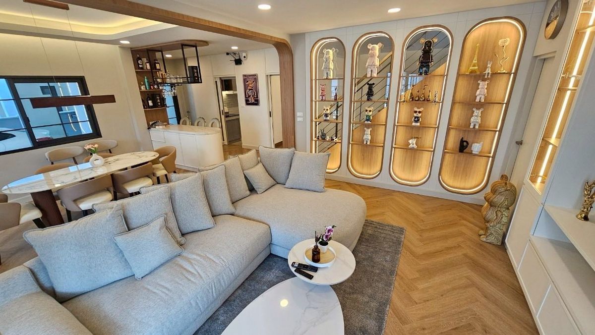 ขายบ้านบางนา แบริ่ง ลาซาล : 🔥(ขาย) บ้านสวย คุ้มสุด! ✨Centro Bangna / 4 Bedroom (FOR SALE) / 4 ห้องนอน (ขาย) แจ้ง Code M350