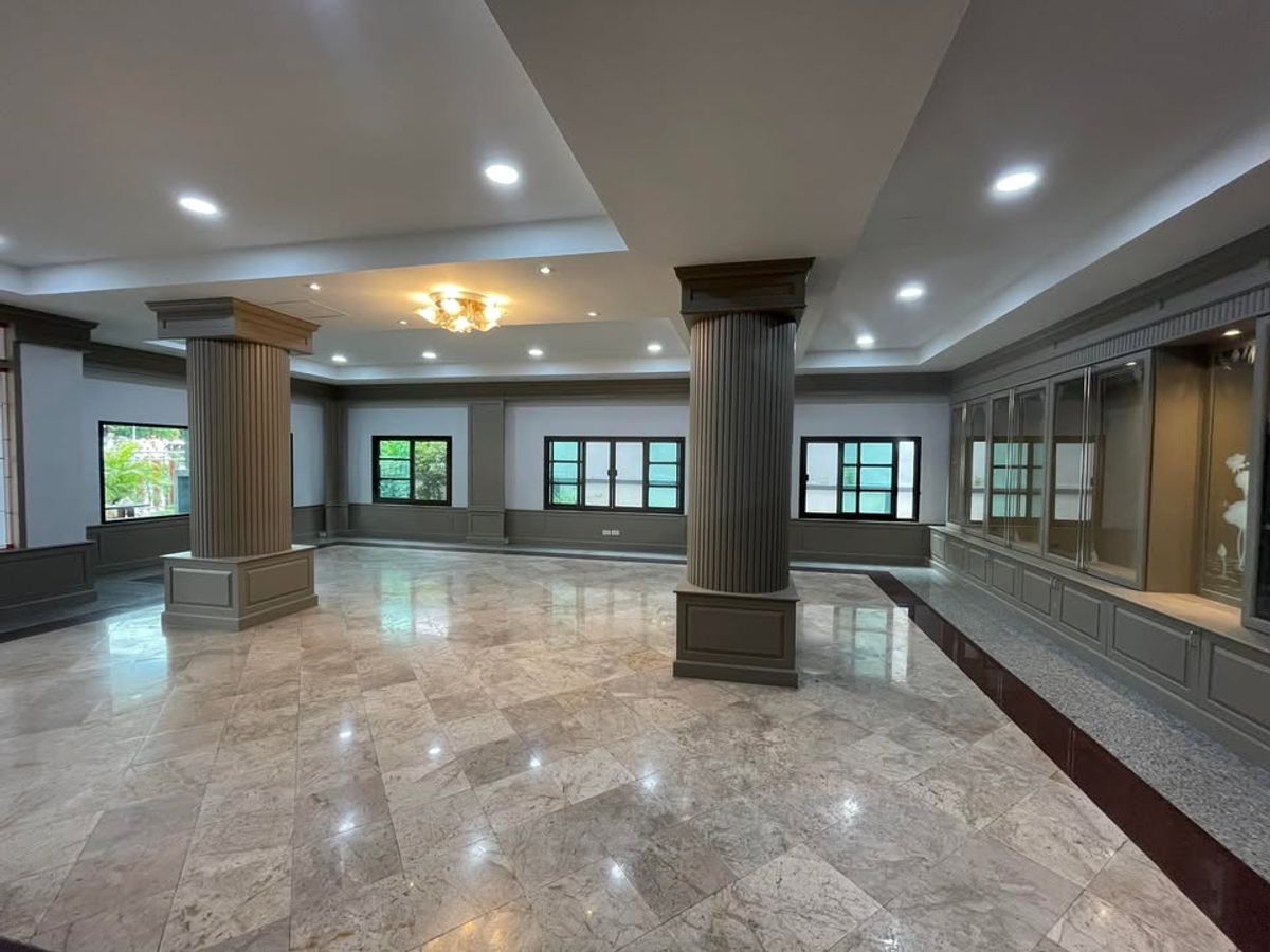 For SaleHouseSamut Prakan,Samrong : Preecha Village Srinakarin–Nam Daeng, spacious detached house with large usable area